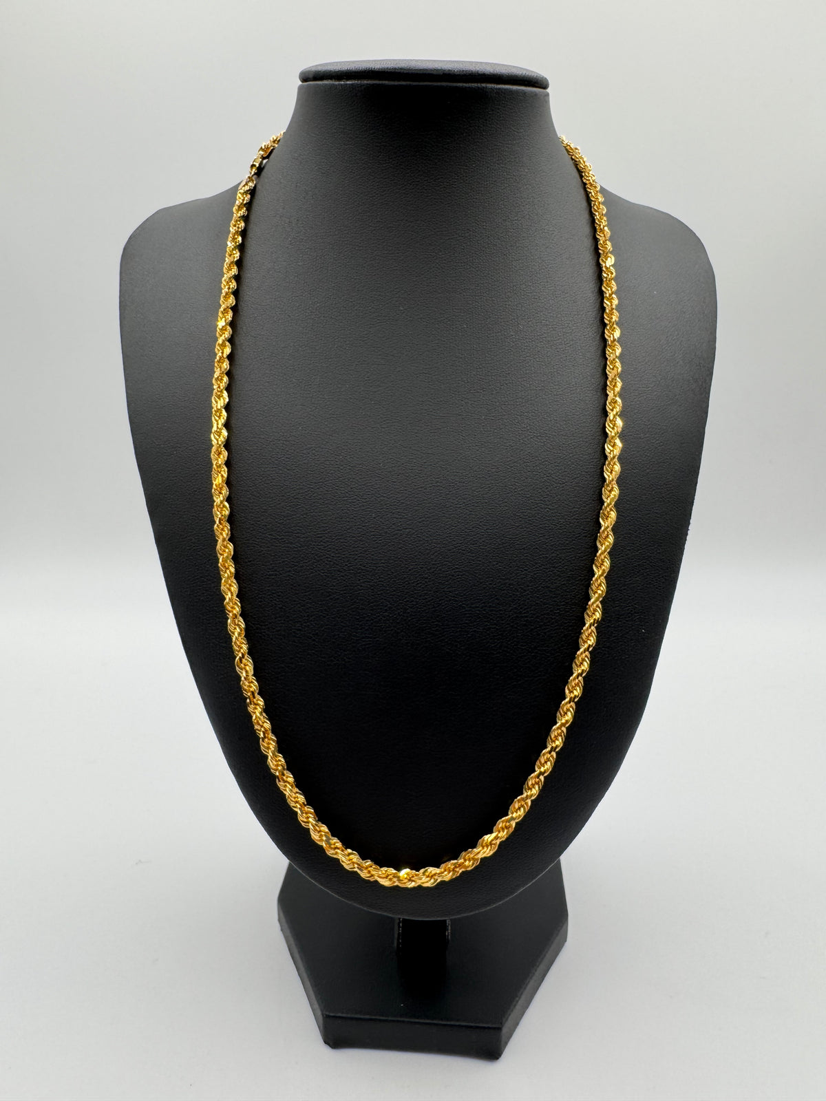 4mm Rope Chain 22 inches (DIAMOND CUT)
