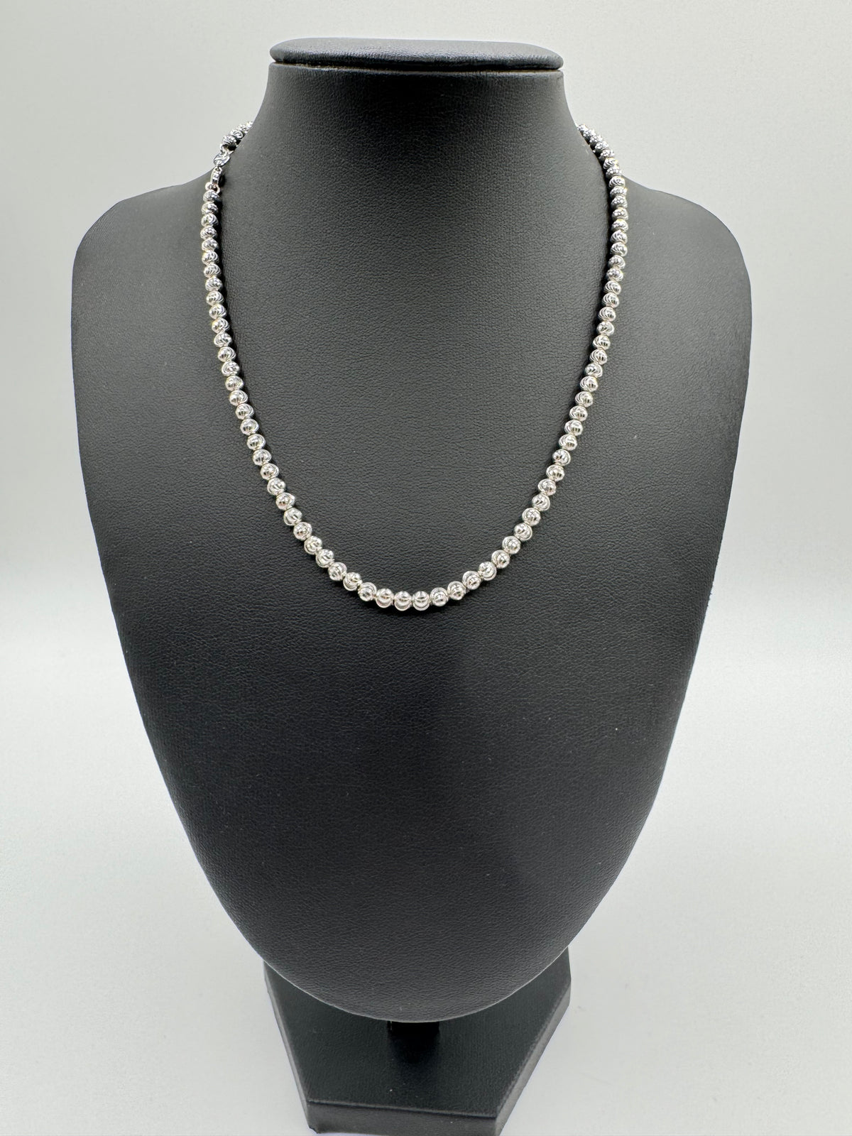 4mm Moon Cut Chain 16 inches