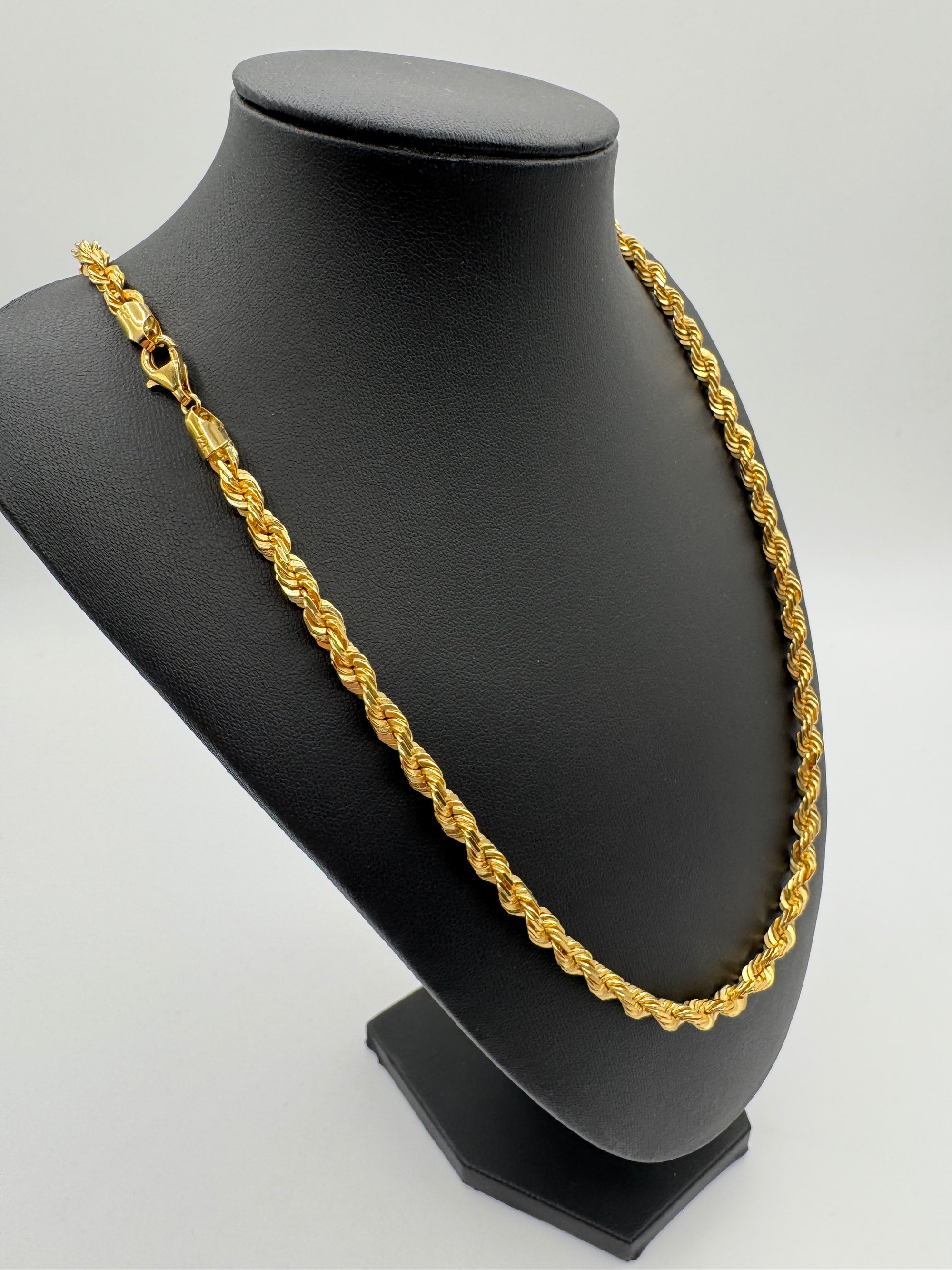 6mm Rope Chain 26 inches (DIAMOND CUT)