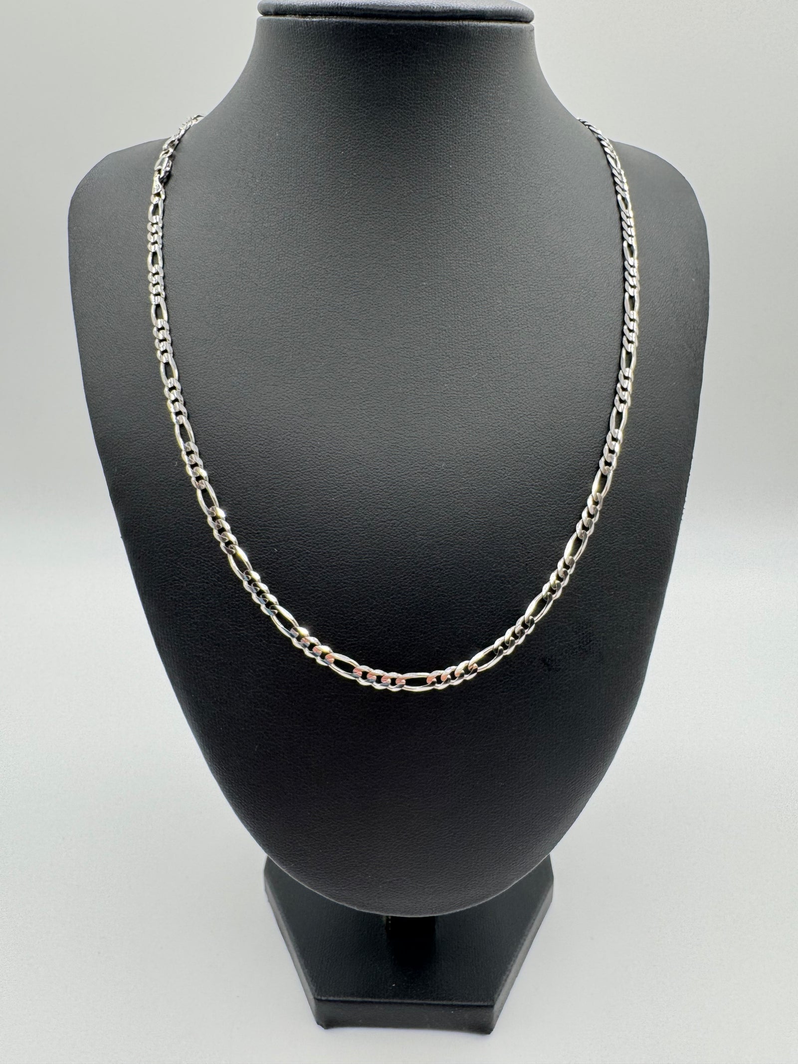 4mm Figaro Chain 22 inches