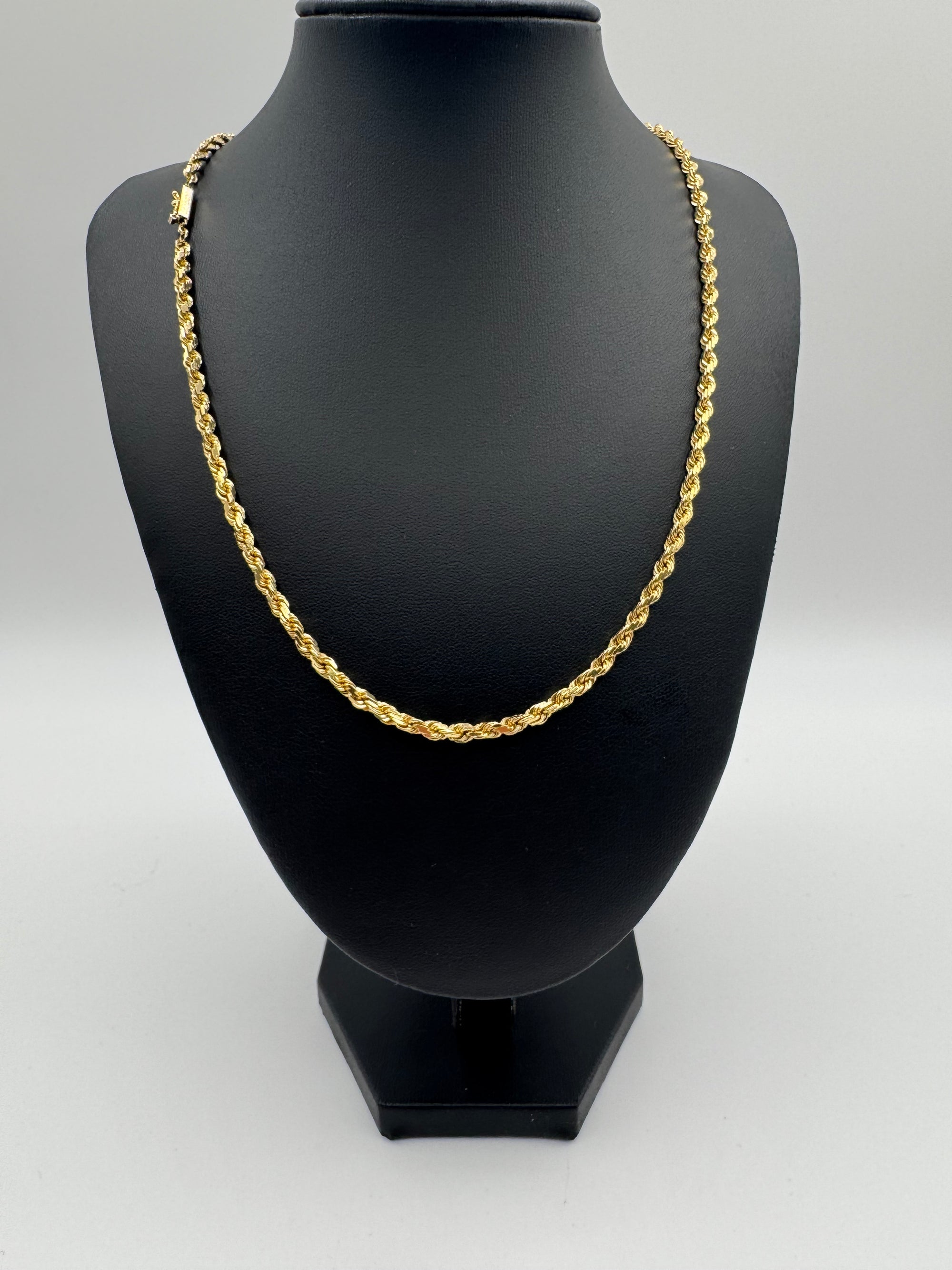 4mm Rope Chain 24 inches (DIAMOND CUT)