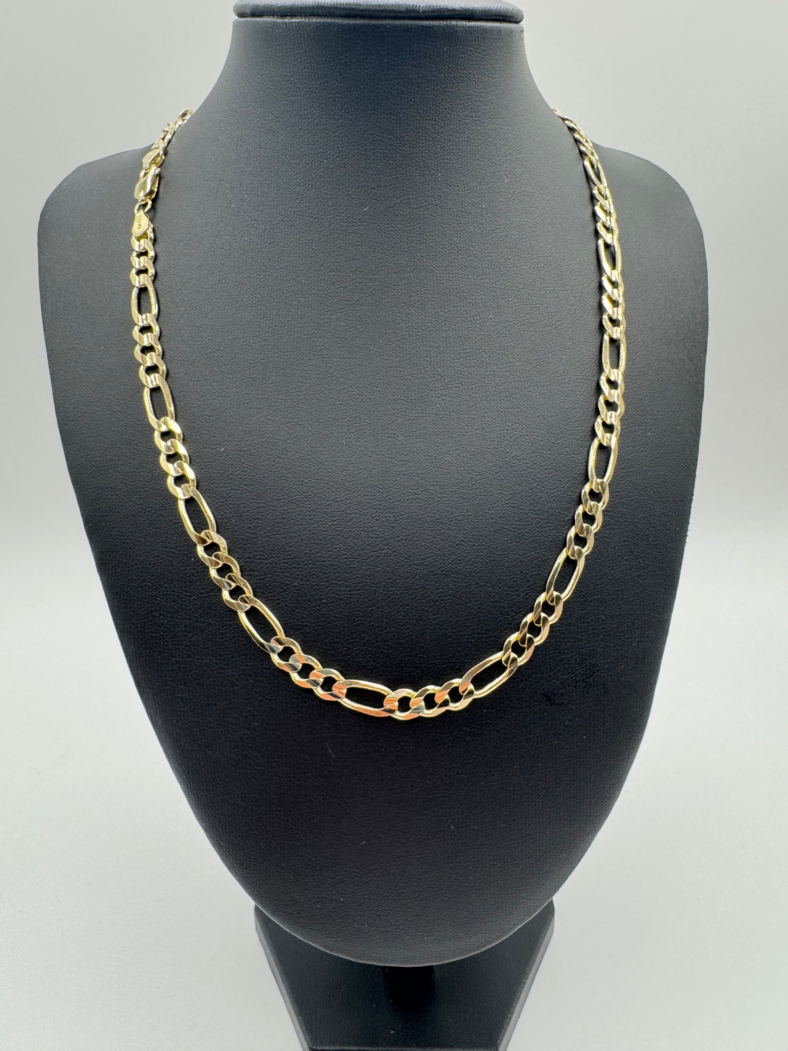 6mm Figaro Chain 22 inches