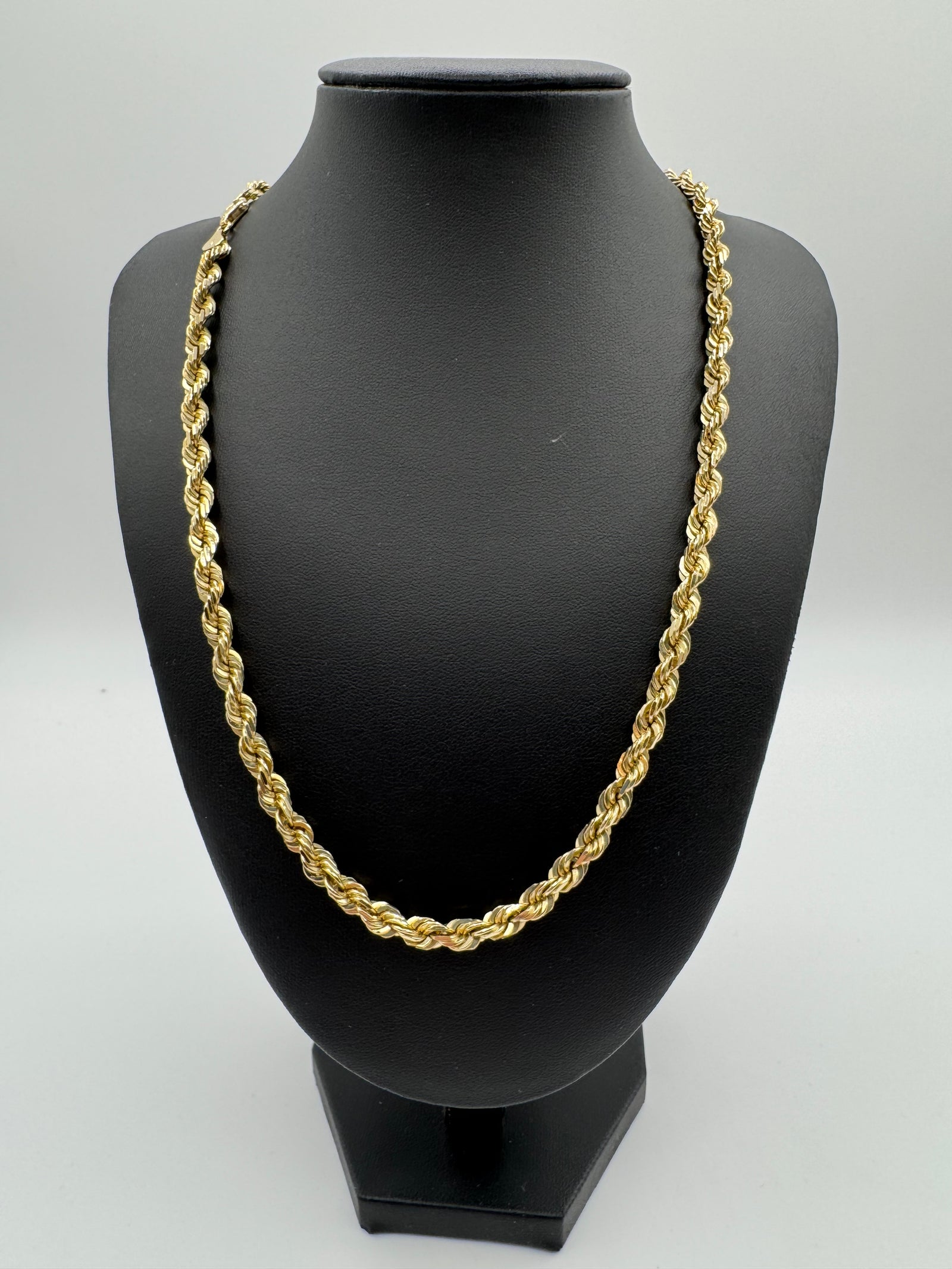 6mm Rope Chain 23 inches (DIAMOND CUT)