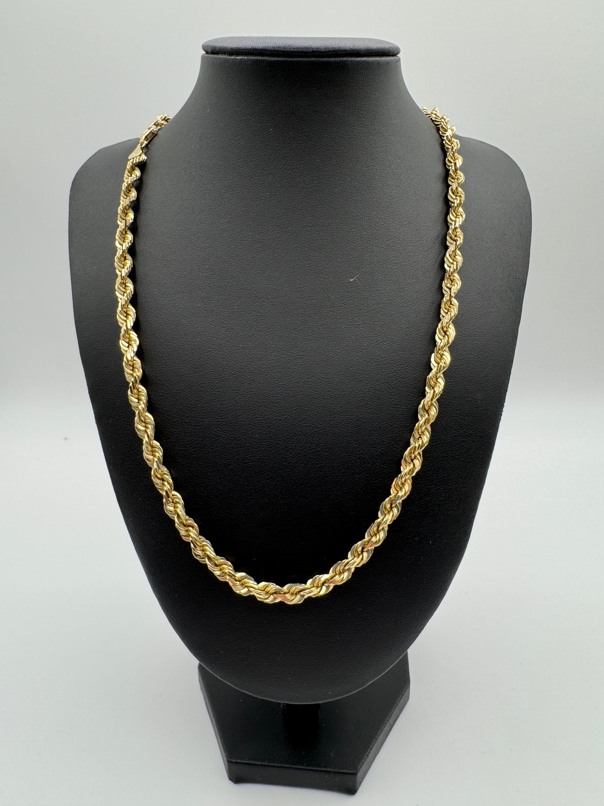 6mm Rope Chain 23 inches (DIAMOND CUT)