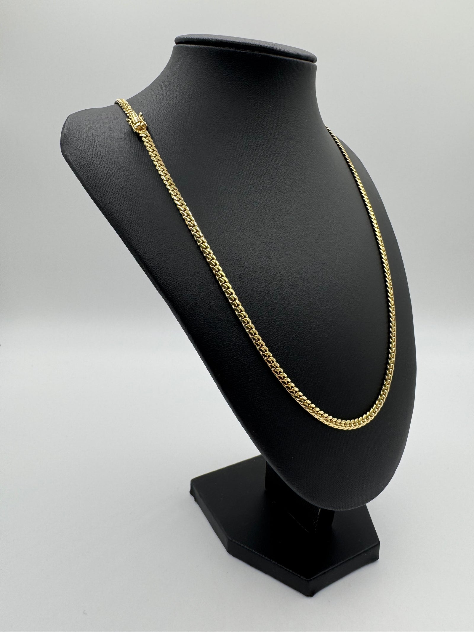 4MM Miami Cuban Link 22 inches (BOX LOCK)