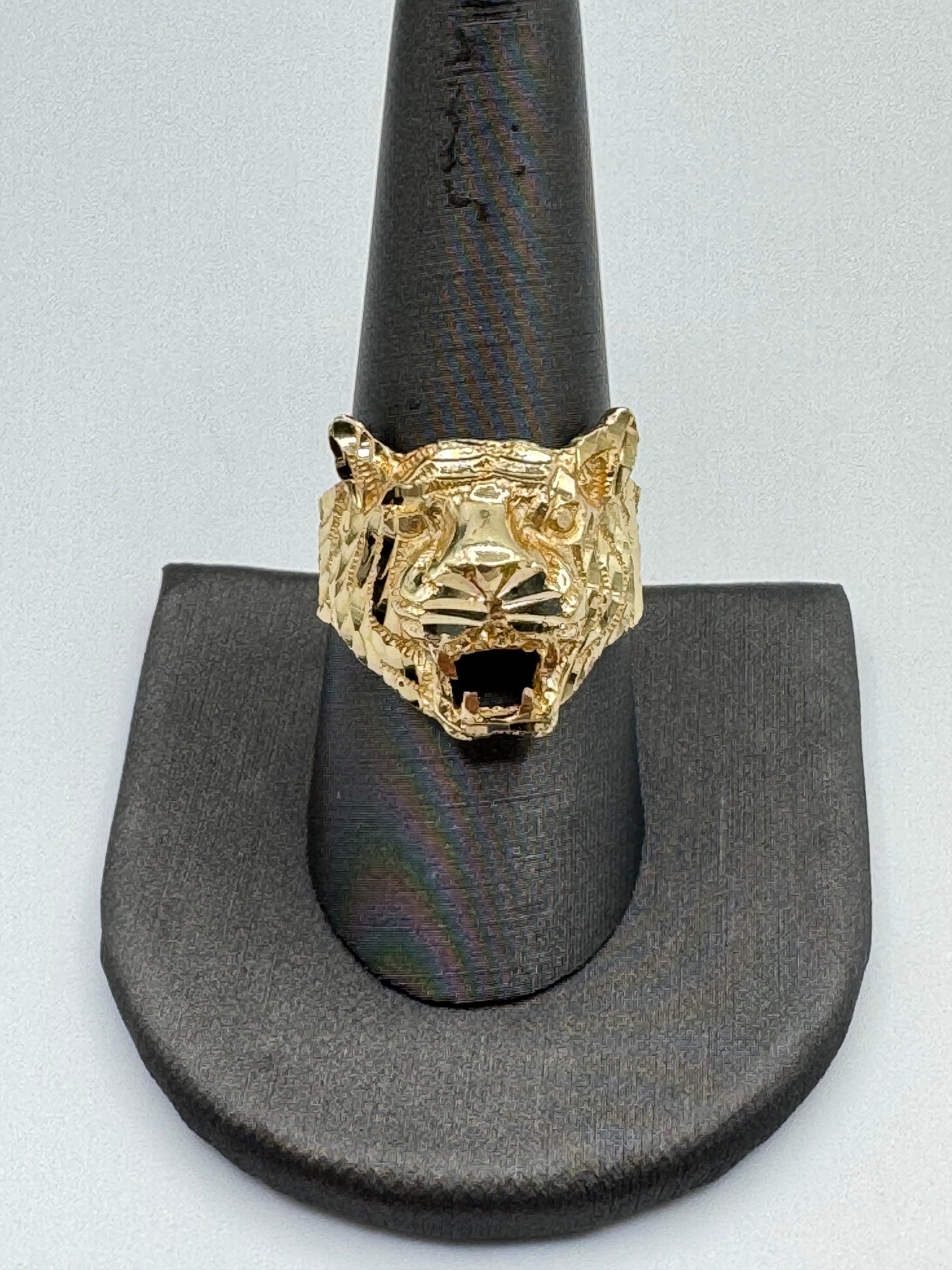 Tiger Ring Size 9 3/4