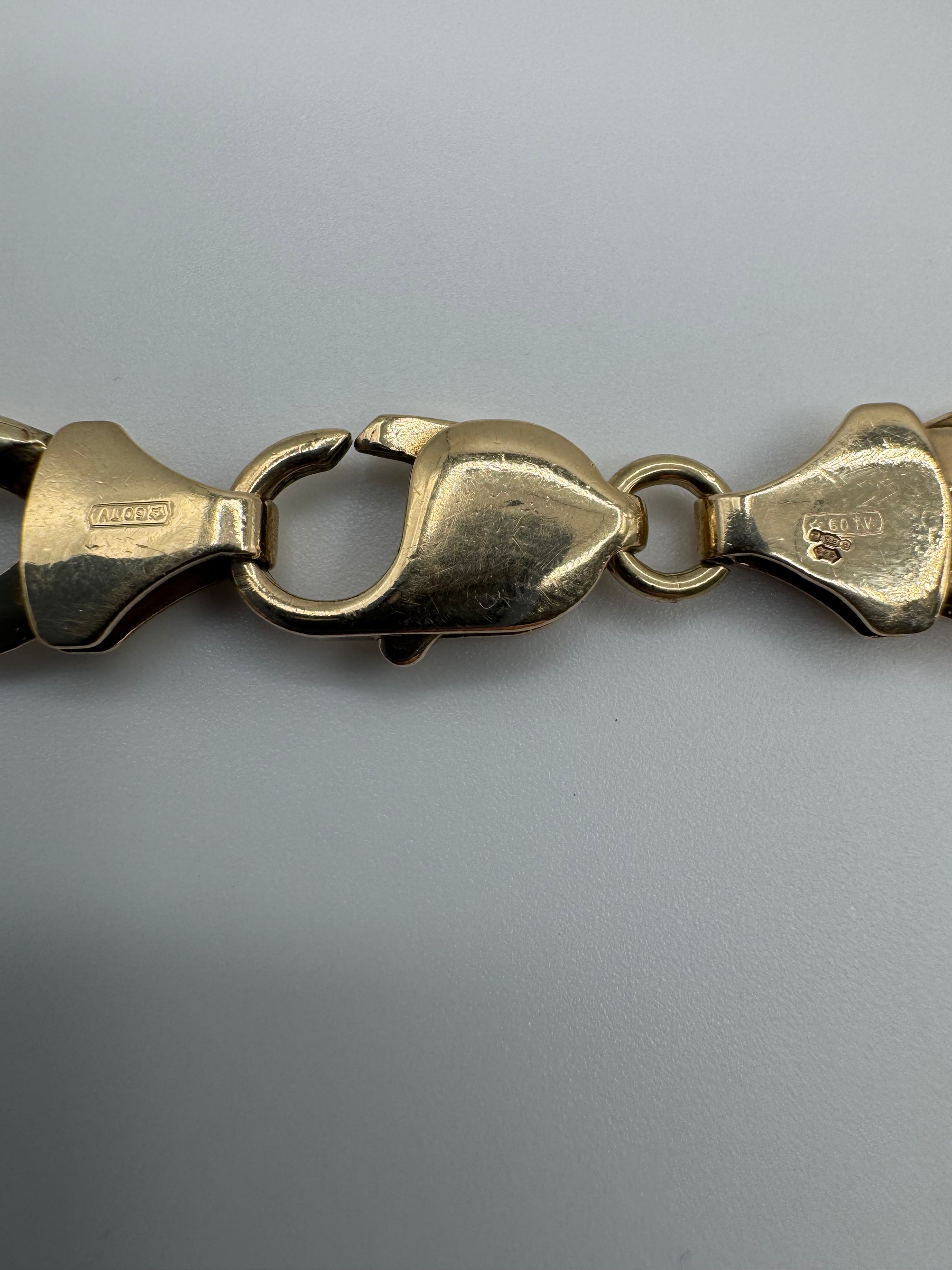 10mm Flat Curb Bracelet 8 1/4 inches