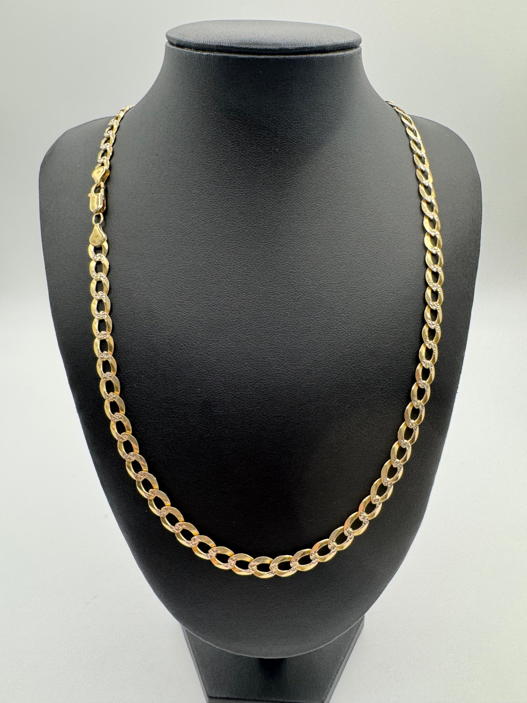 7MM Flat Curb Chain 27.25 inches (DIAMOND CUT)