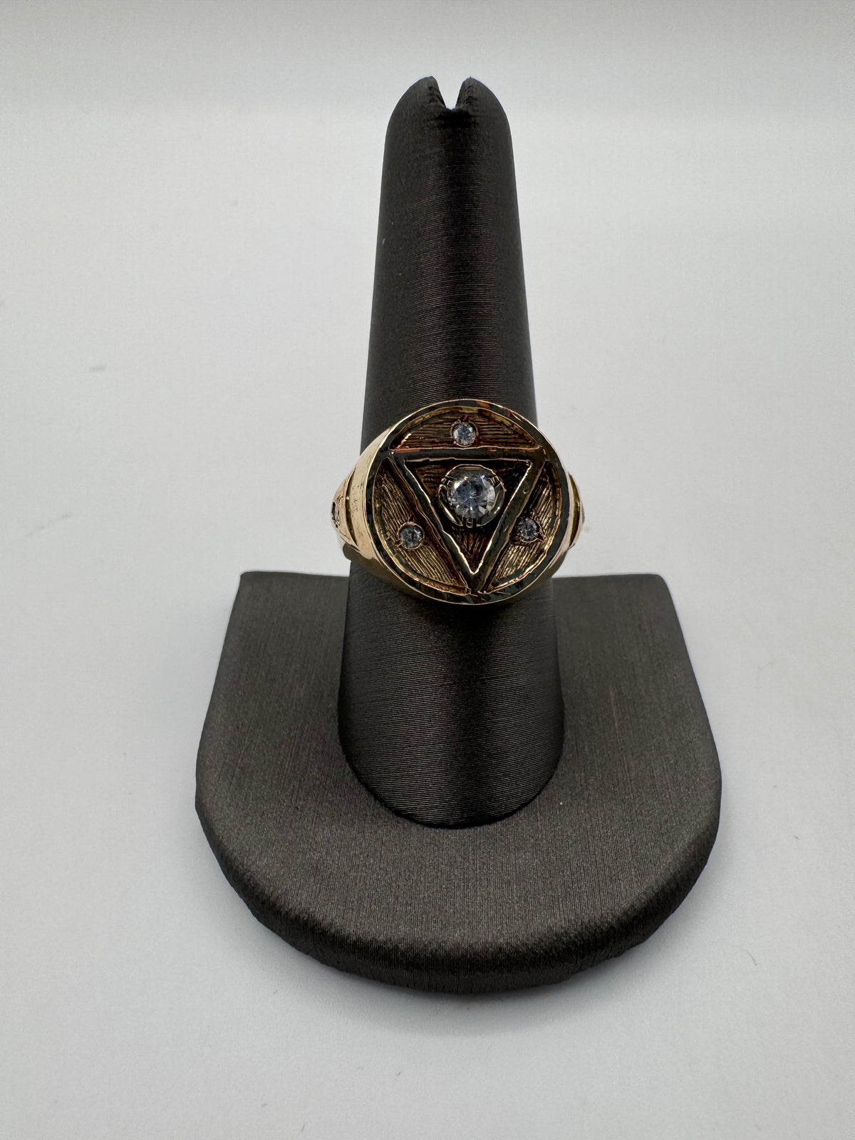 18mm Triangle Ring-Size 9