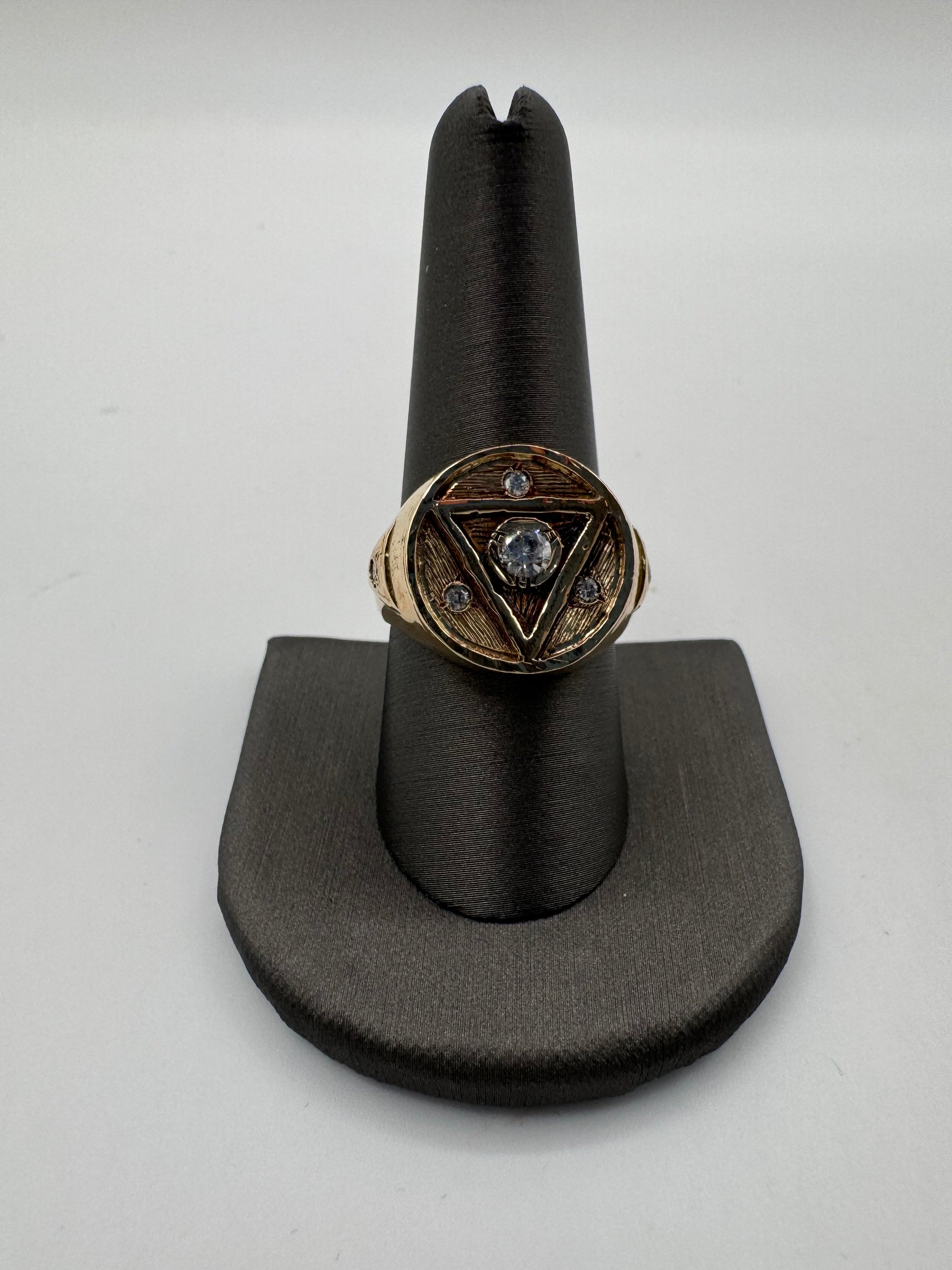 18mm Triangle Ring-Size 9
