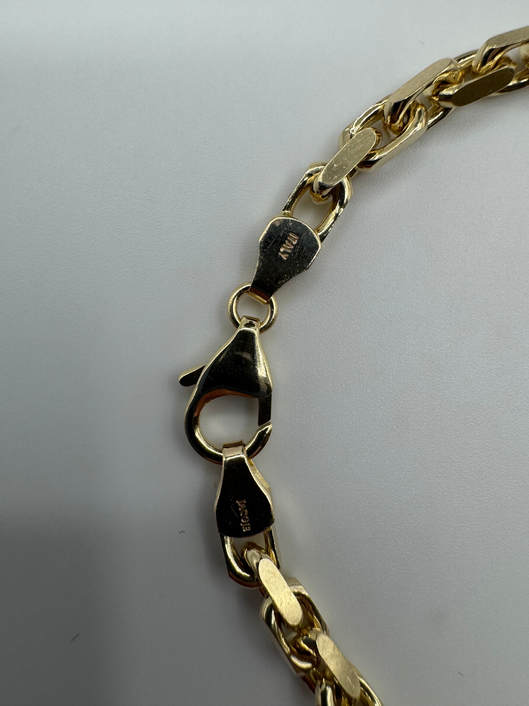 4mm Heavy Link Bracelet 8 inches