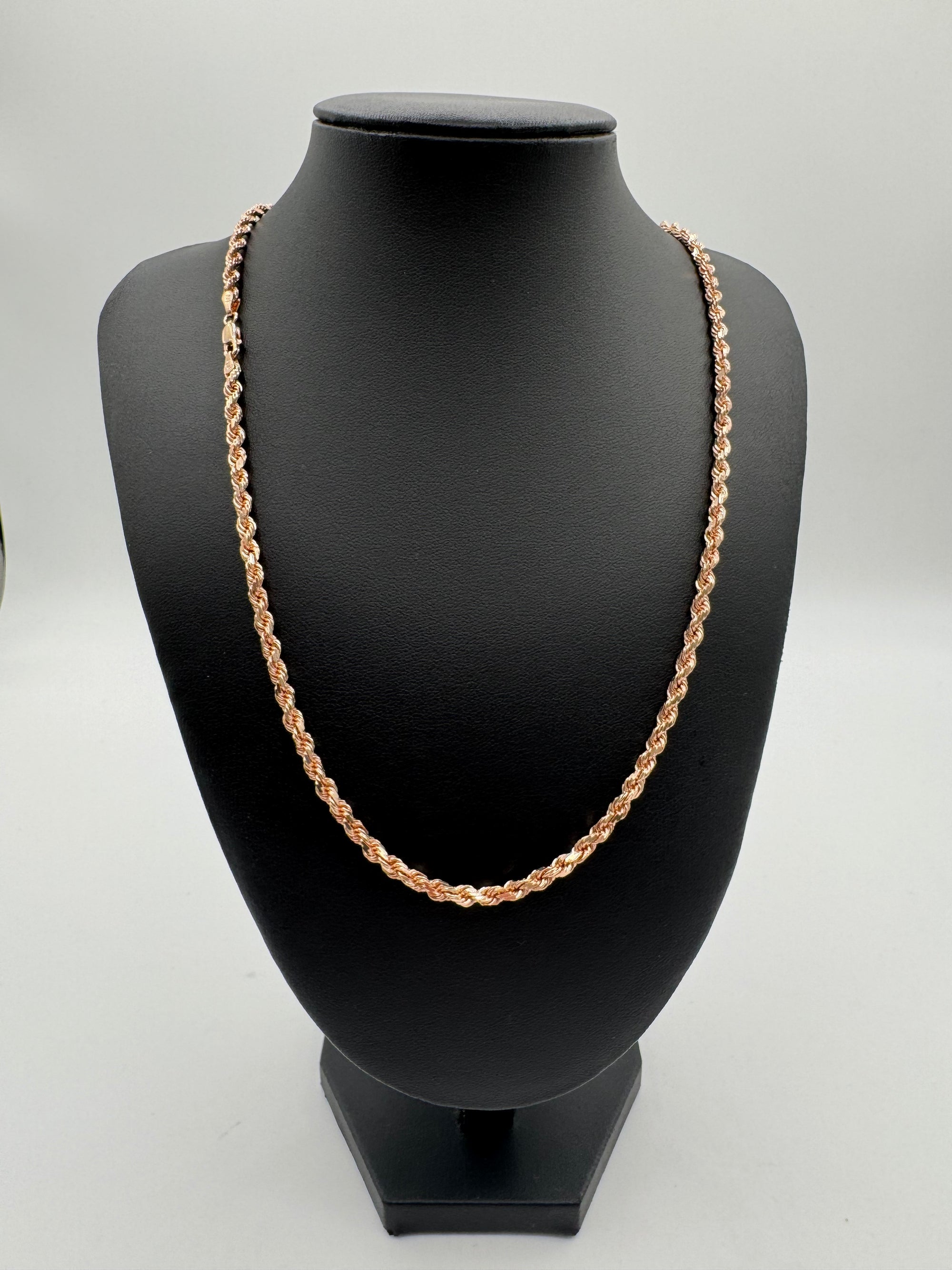 4mm Rope Chain 22 inches (DIAMOND CUT)