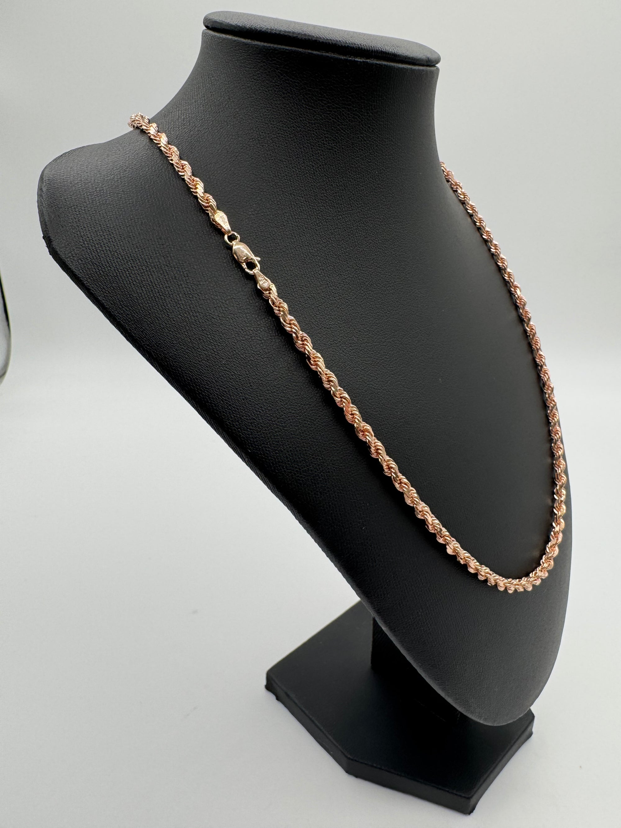 4mm Rope Chain 22 inches (DIAMOND CUT)