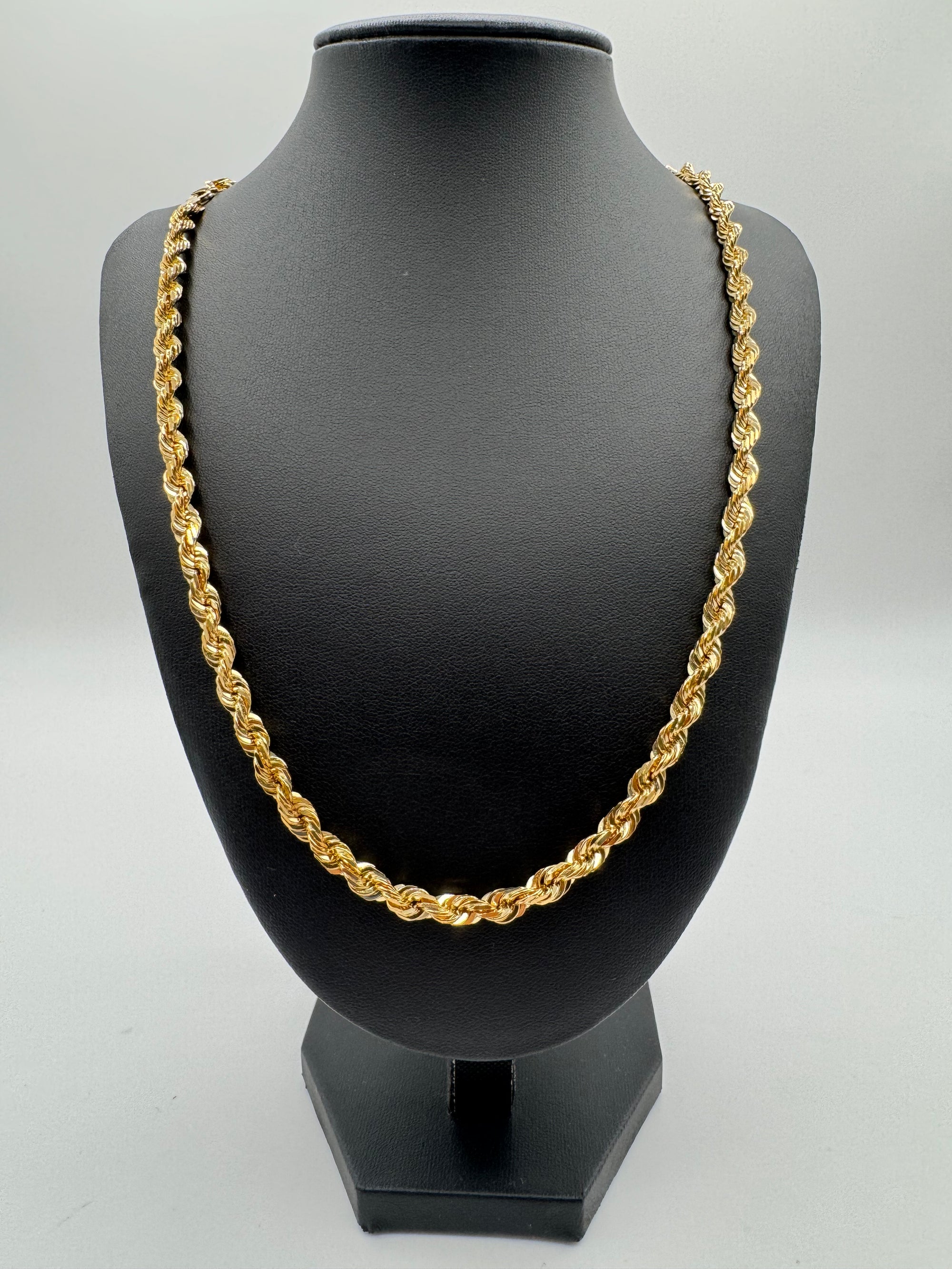 6mm Rope Chain 26 inches (DIAMOND CUT)