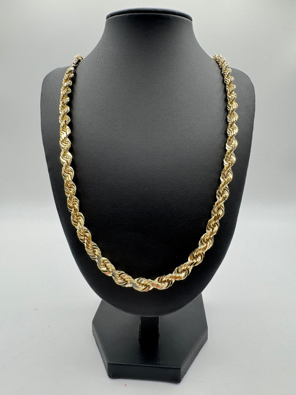 7mm Rope Chain 26 inches (DIAMOND CUT)