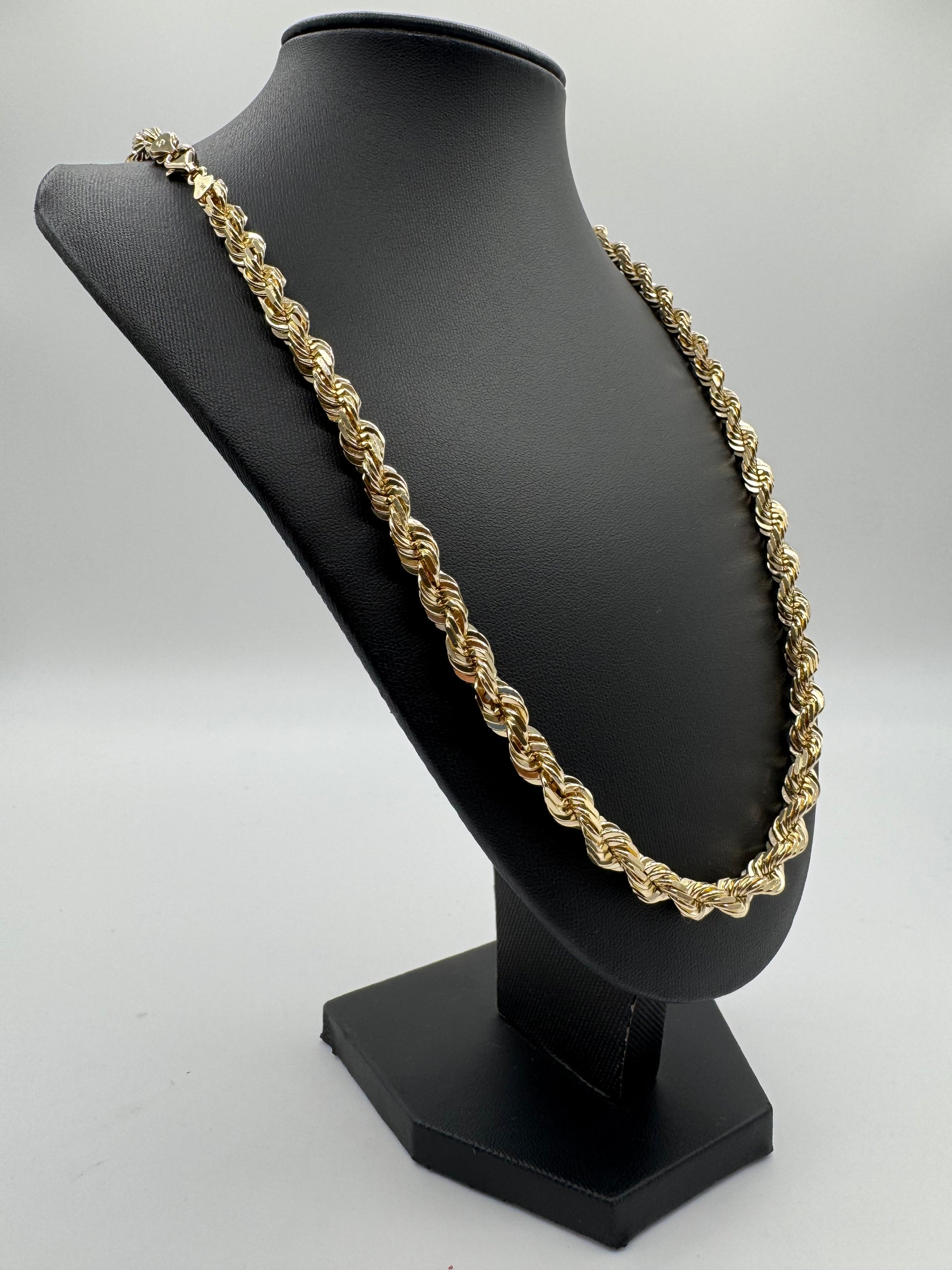 7mm Rope Chain 26 inches (DIAMOND CUT)