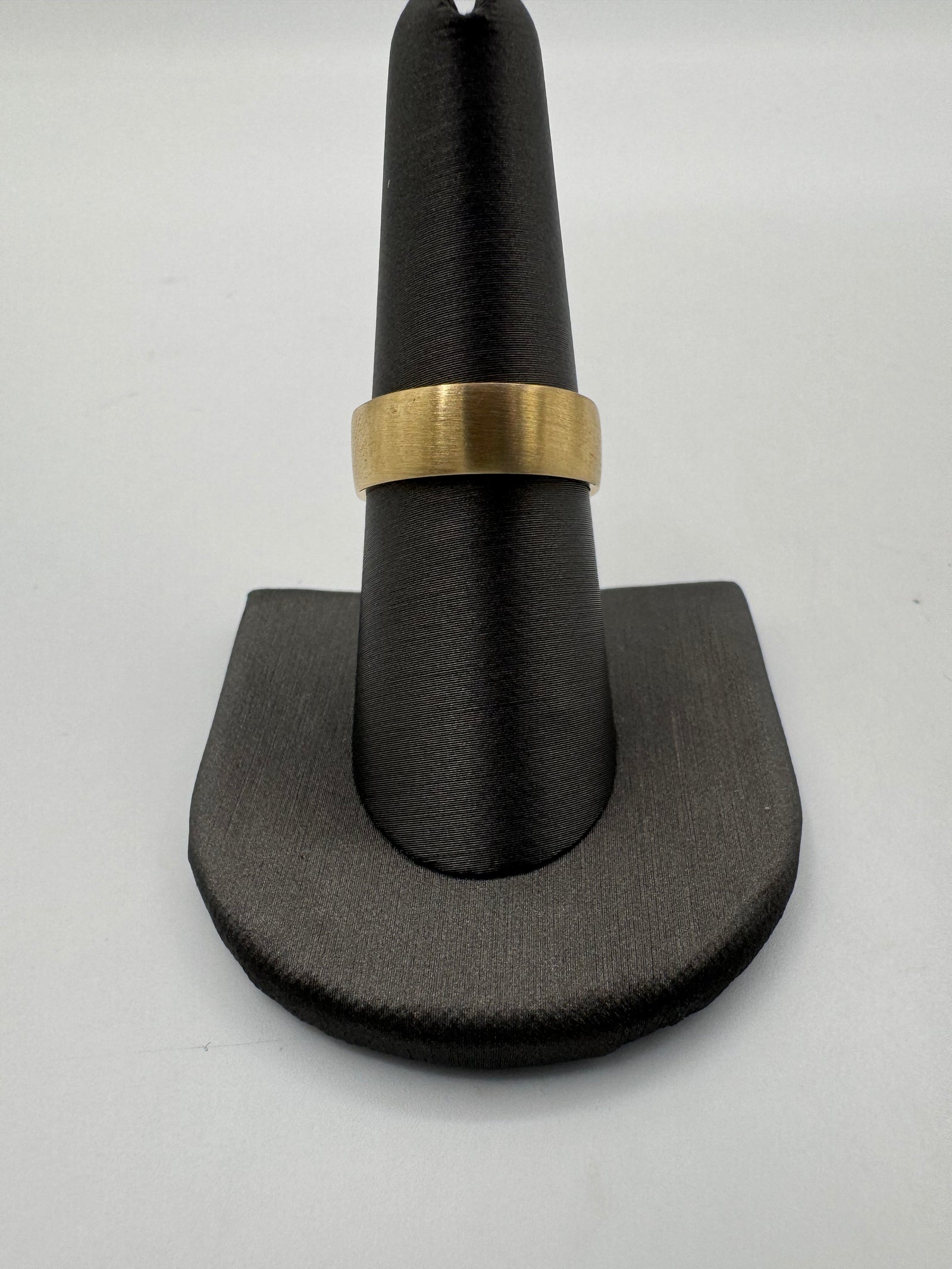 6.5mm Brushed Ring-Size 8