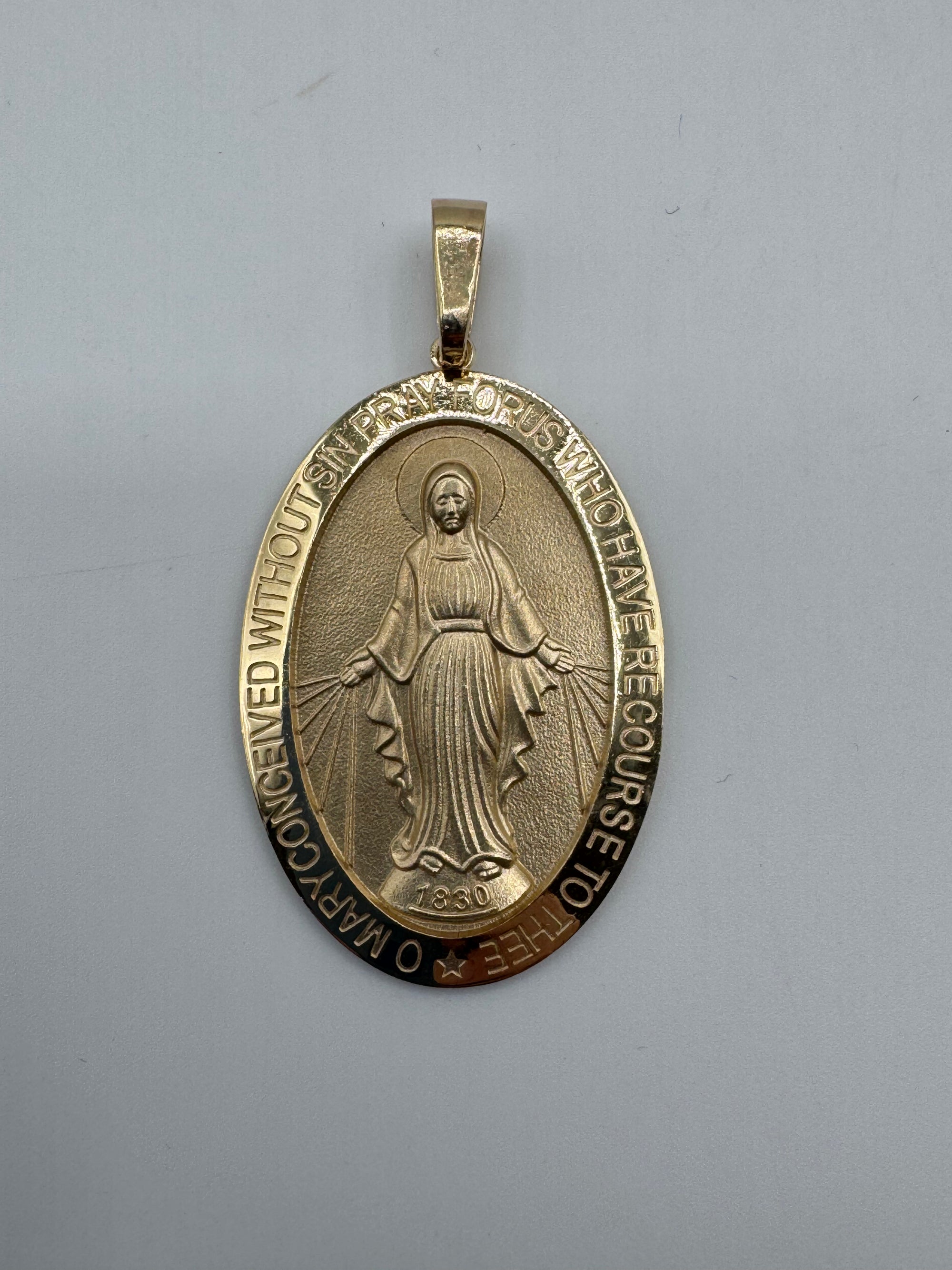 LARGE OVAL VIRGIN MARY PENDANT
