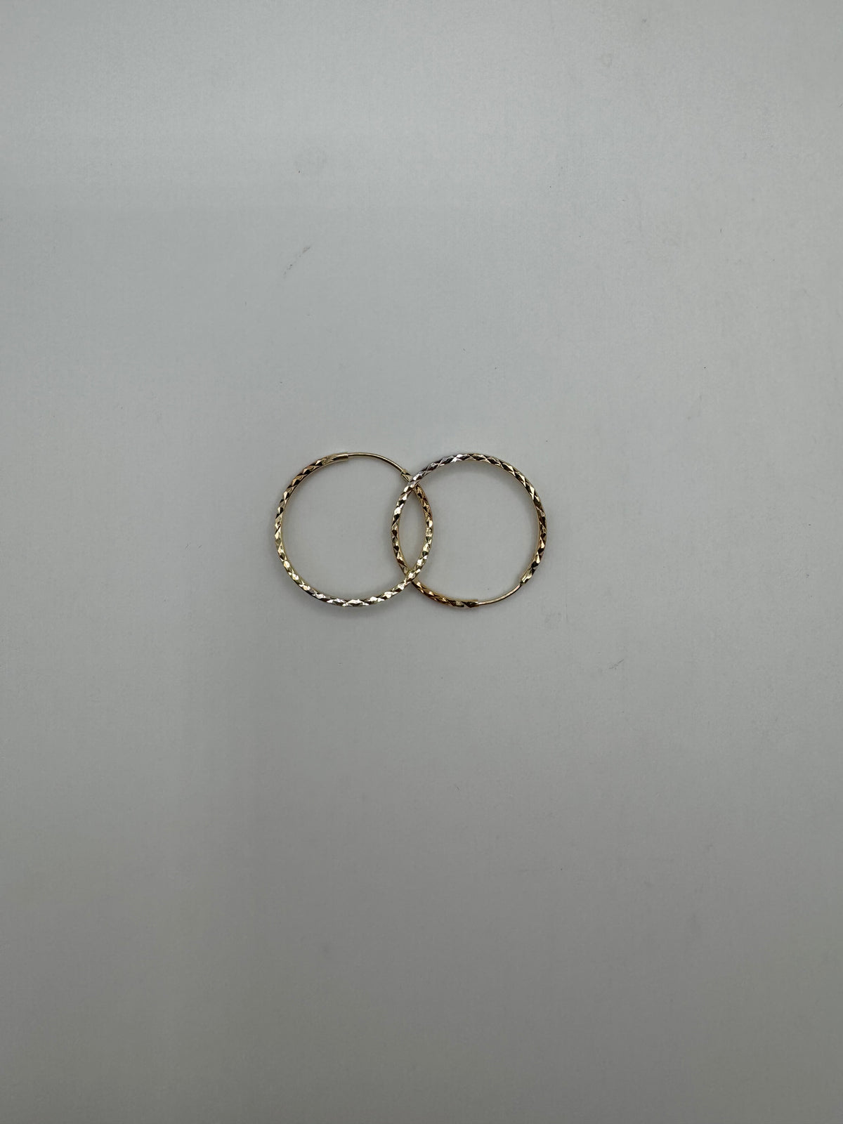 1.5mm Diamond Cut Hoops-1 inch (TRI COLOR)