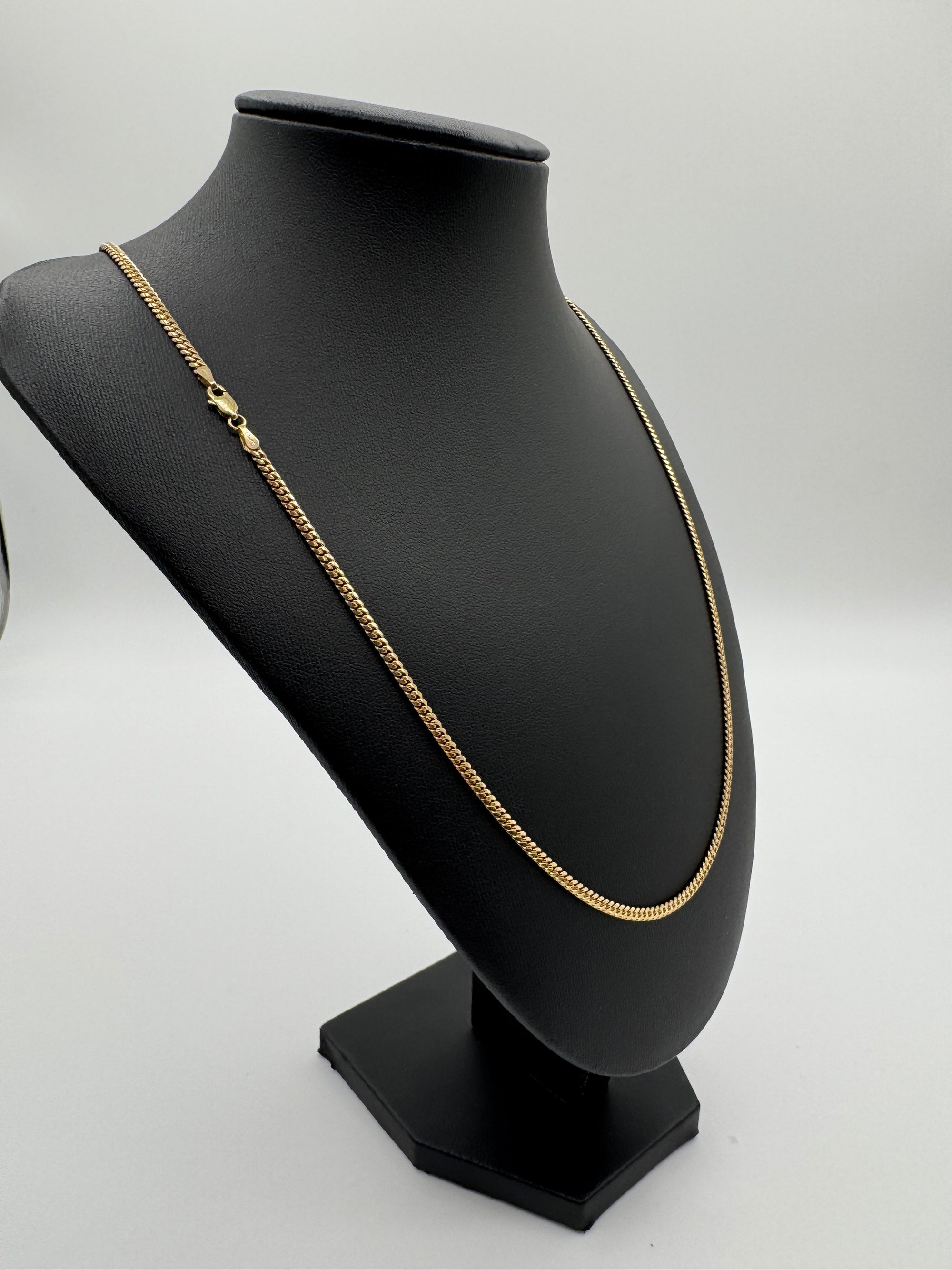 2.5MM Miami Cuban Link 22 inches