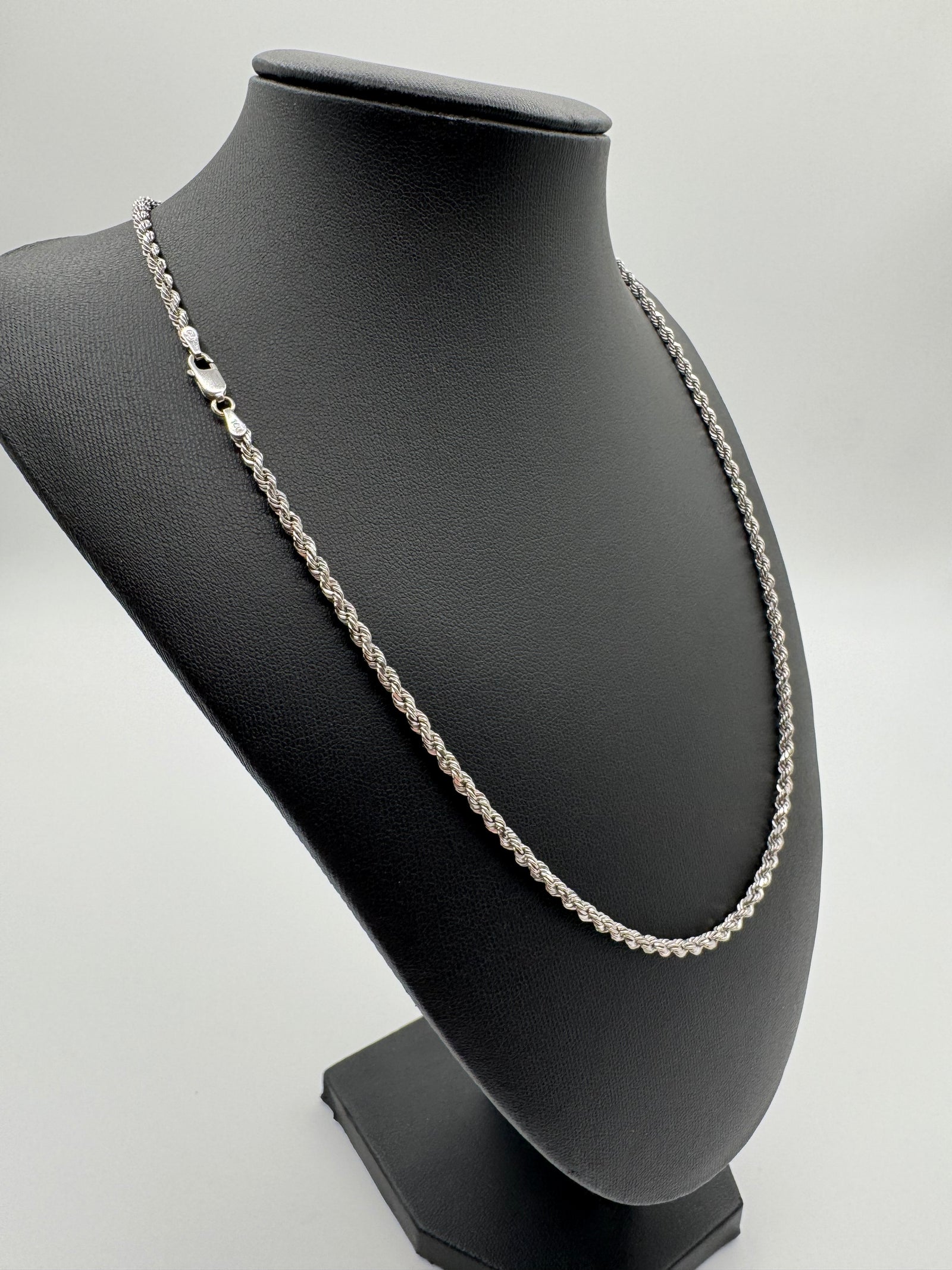 3mm Rope Chain 20  inches (DIAMOND CUT)