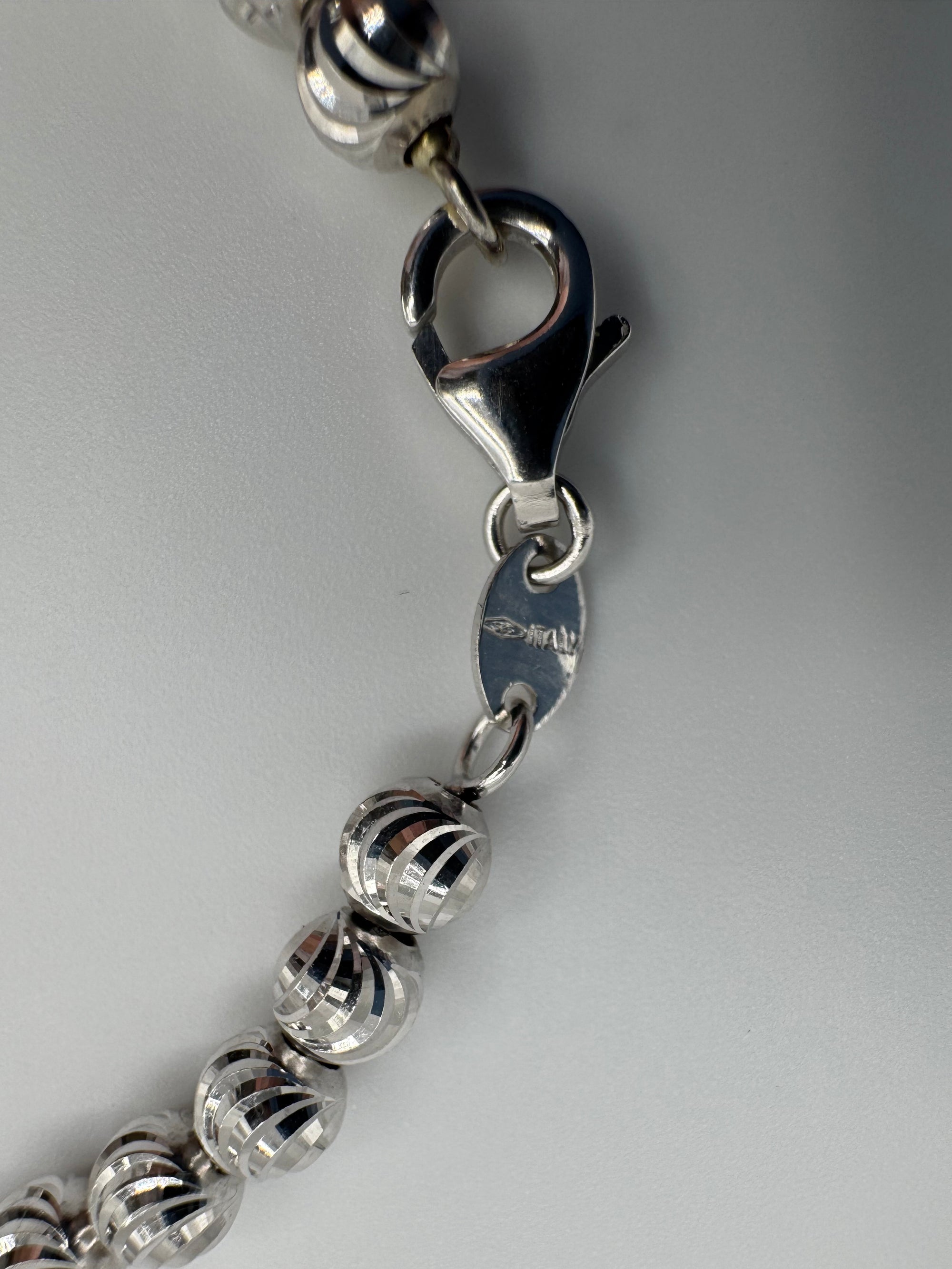 5mm Moon Cut Bracelet 7 1/4 inches