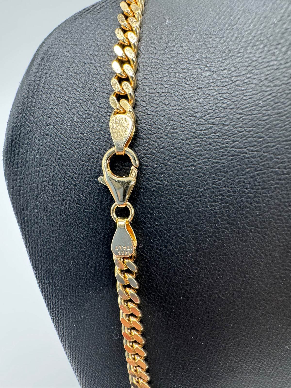 4mm Jacoje Curb 26 inches