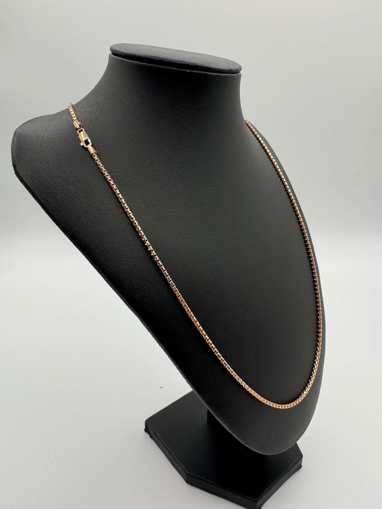 2mm Box Chain 22 inches