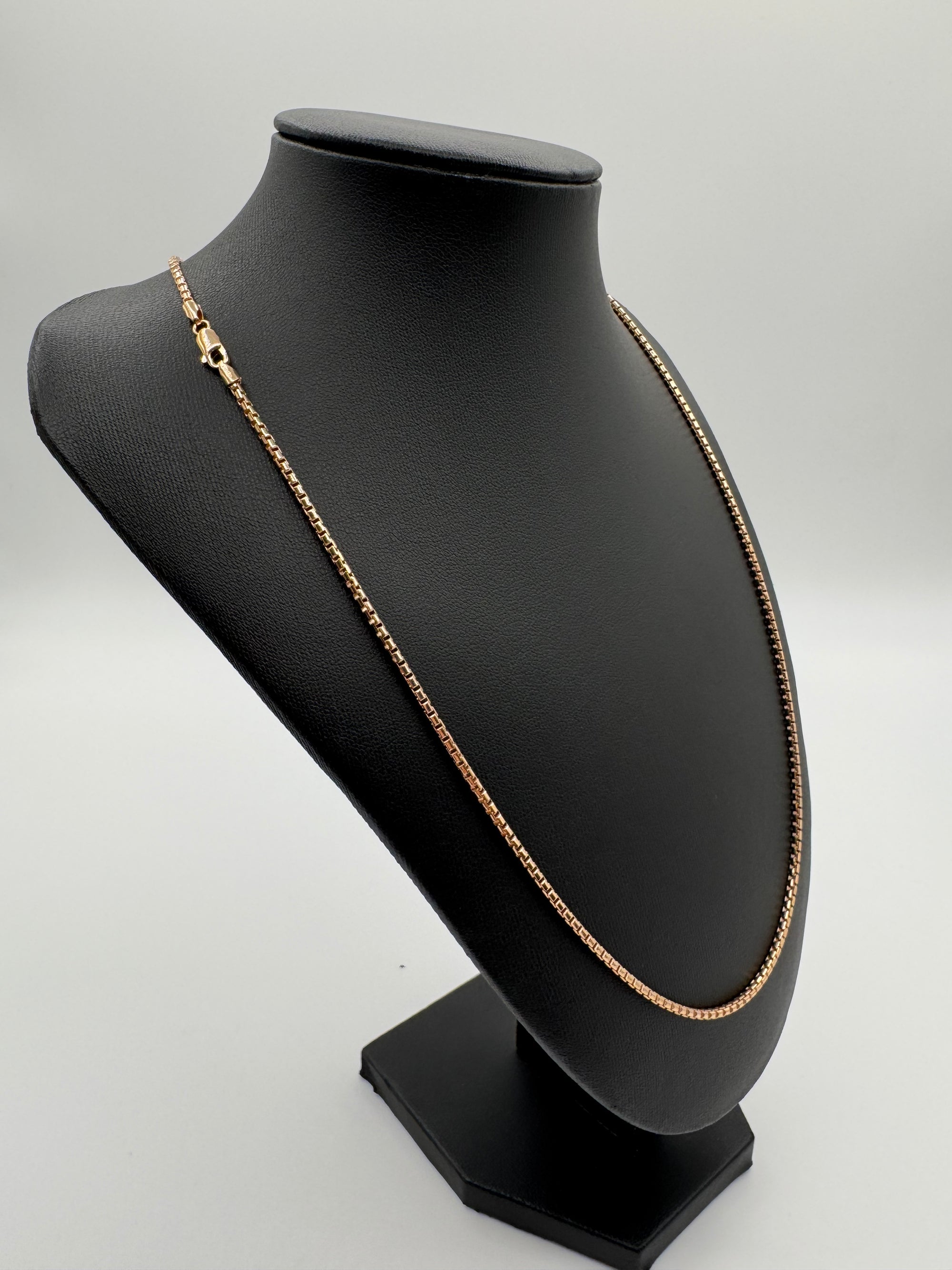 2mm Box Chain 22 inches