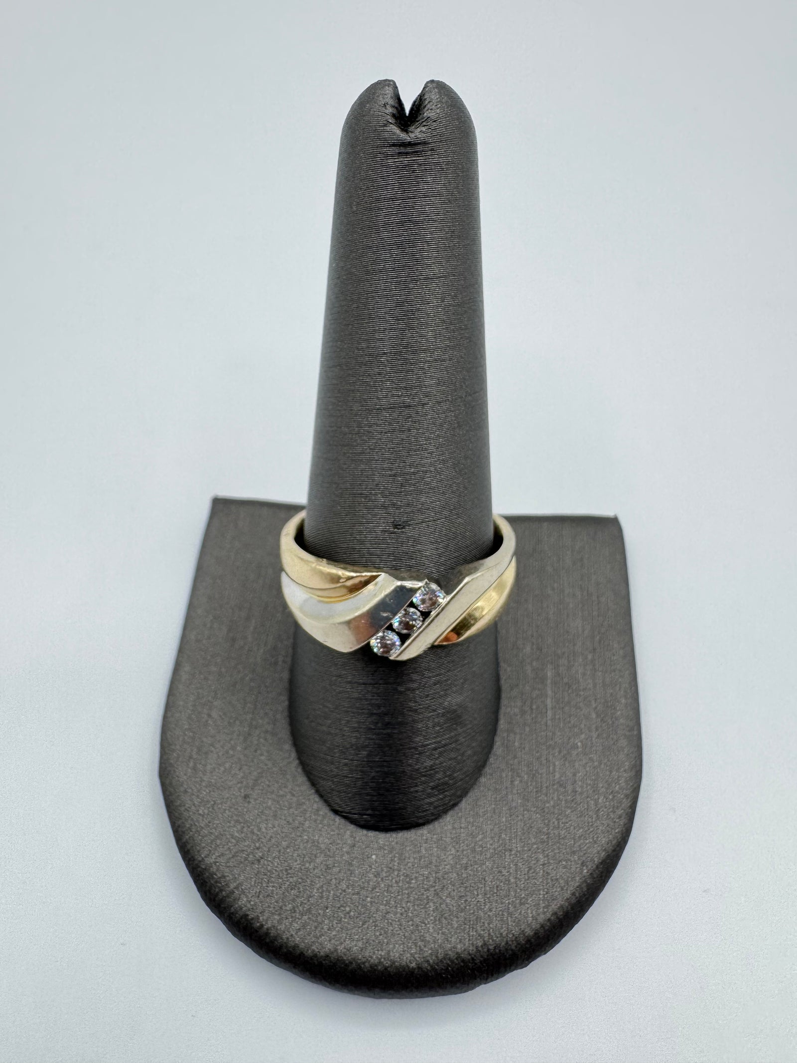 Two Tone Ring (DIAMOND)-Size 9.5