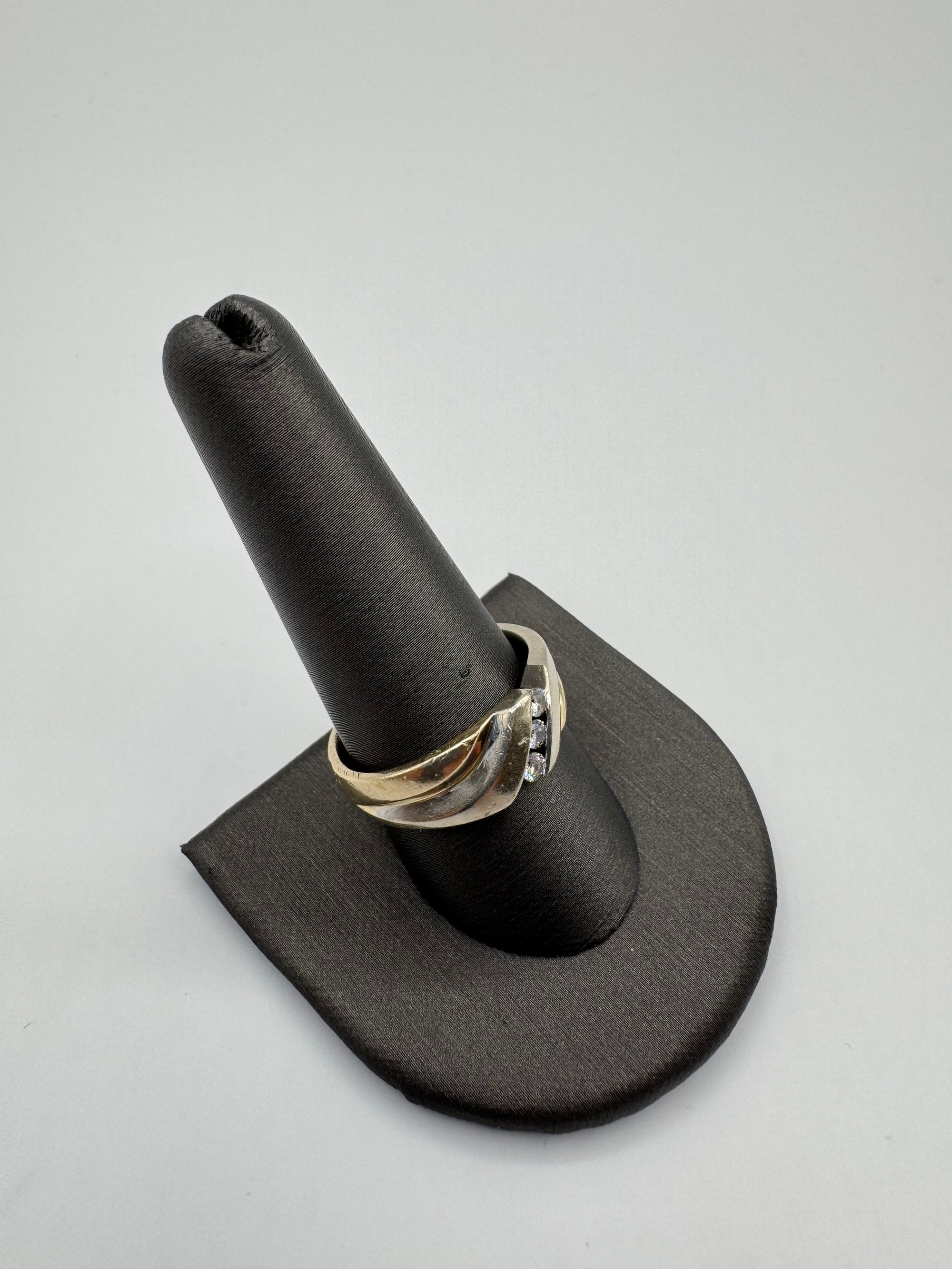 Two Tone Ring (DIAMOND)-Size 9.5