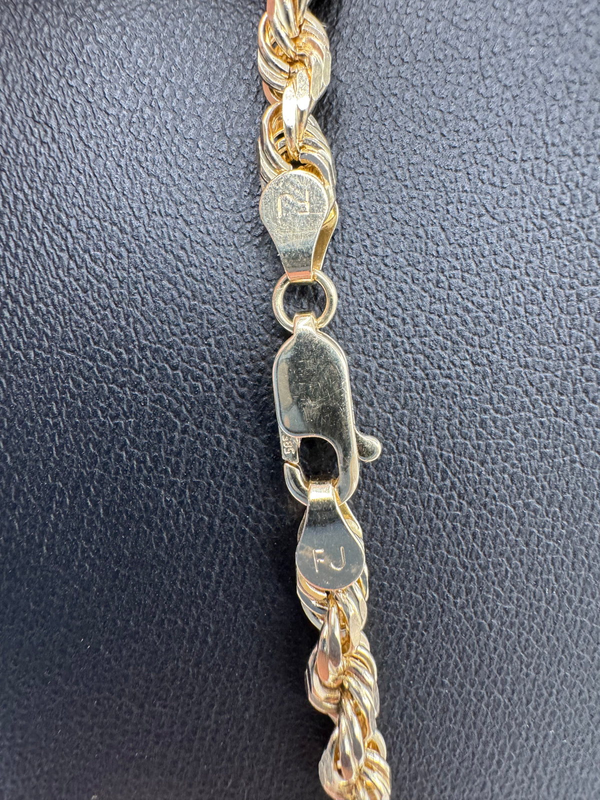 4mm Figarope 28 inches