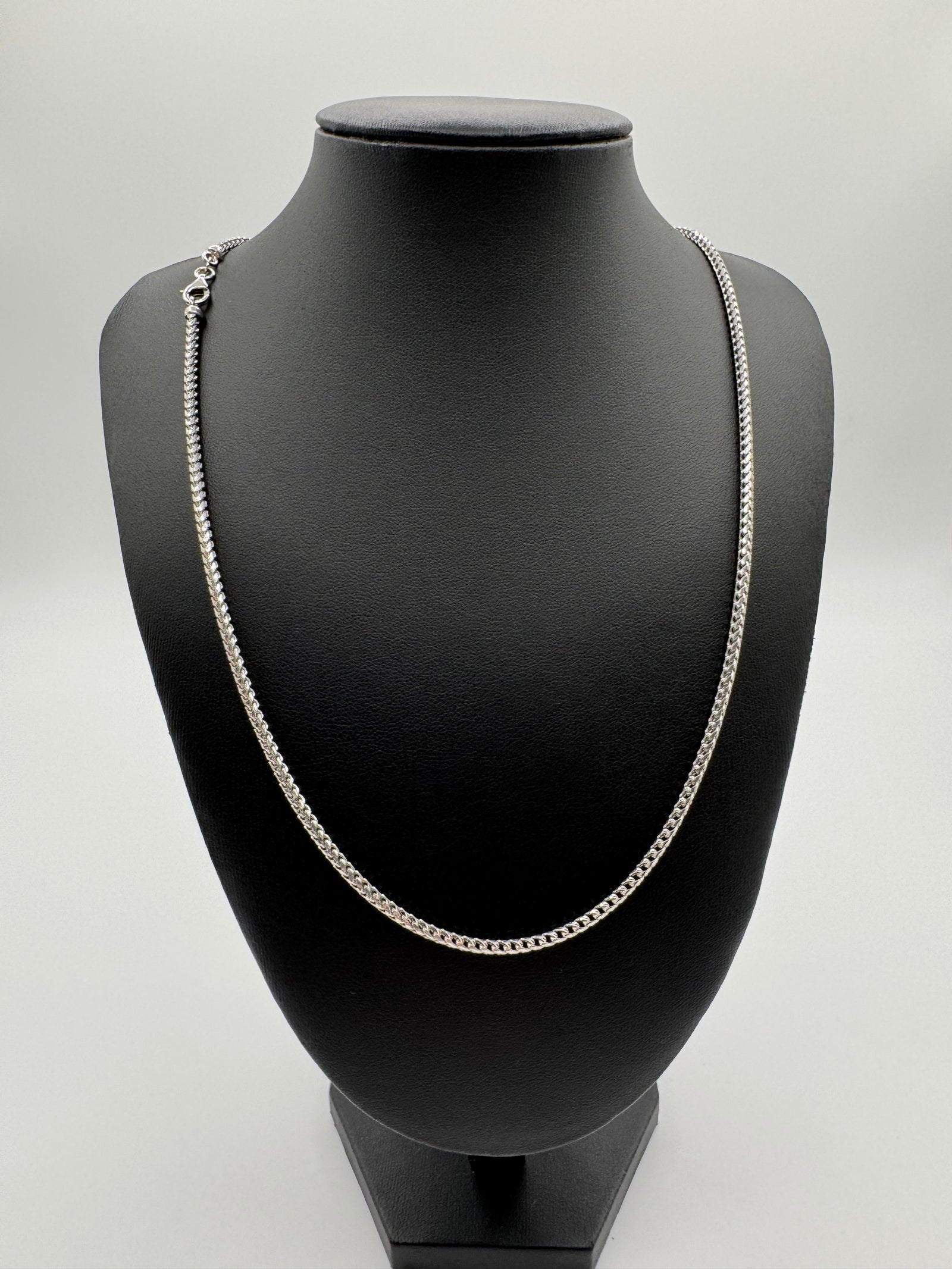 2.5mm Franco Chain 22 inches (DIAMOND CUT)