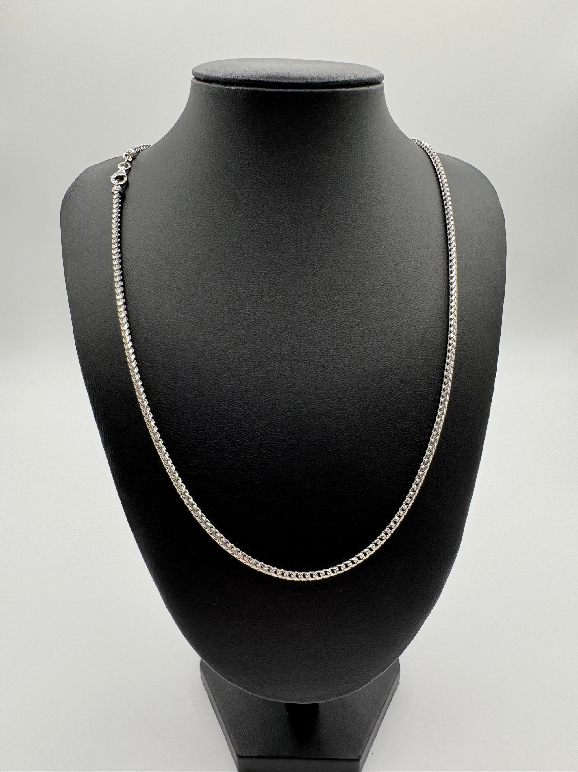 2.5mm Franco Chain 22 inches (DIAMOND CUT)