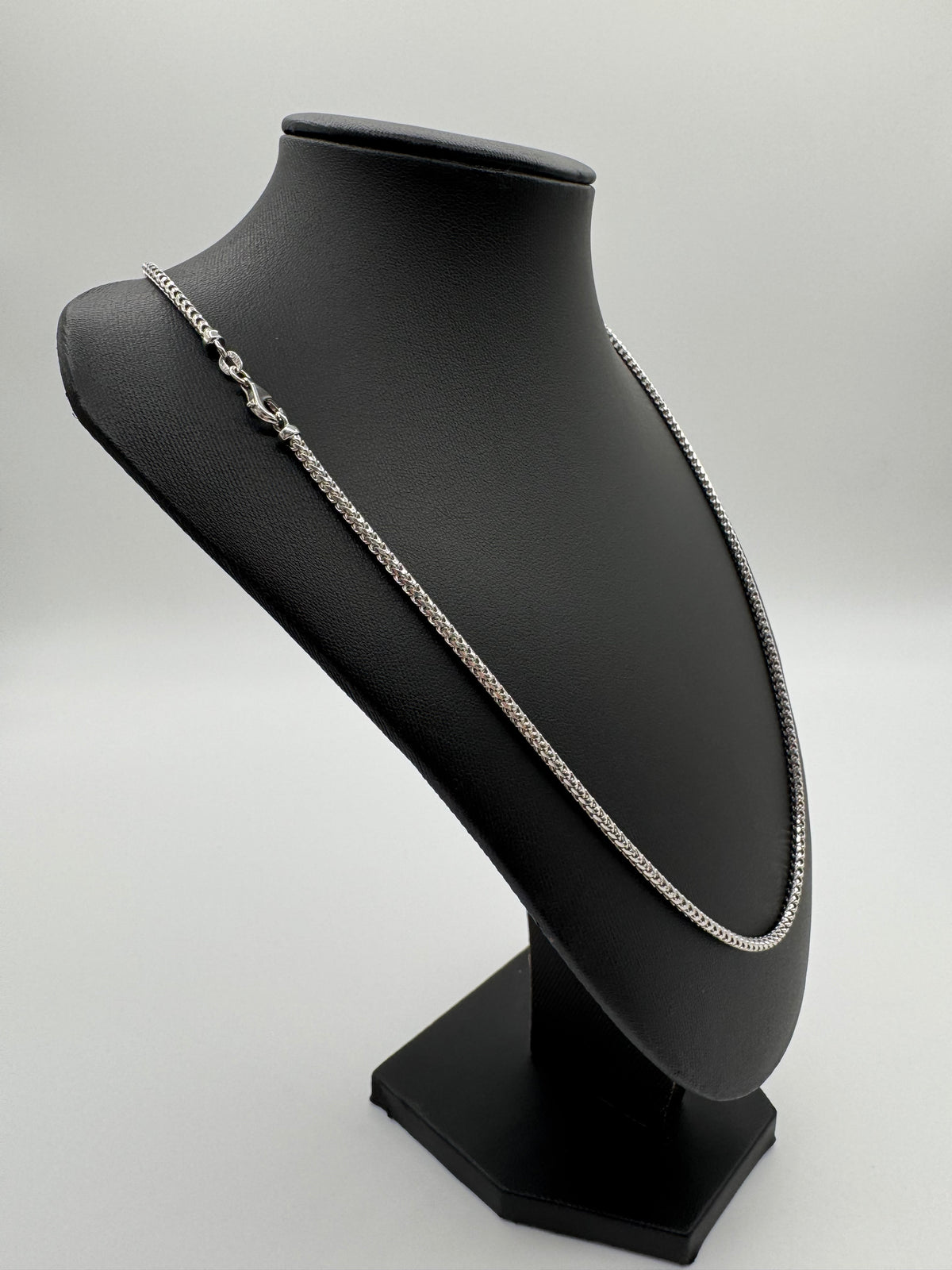 2.5mm Franco Chain 22 inches (DIAMOND CUT)