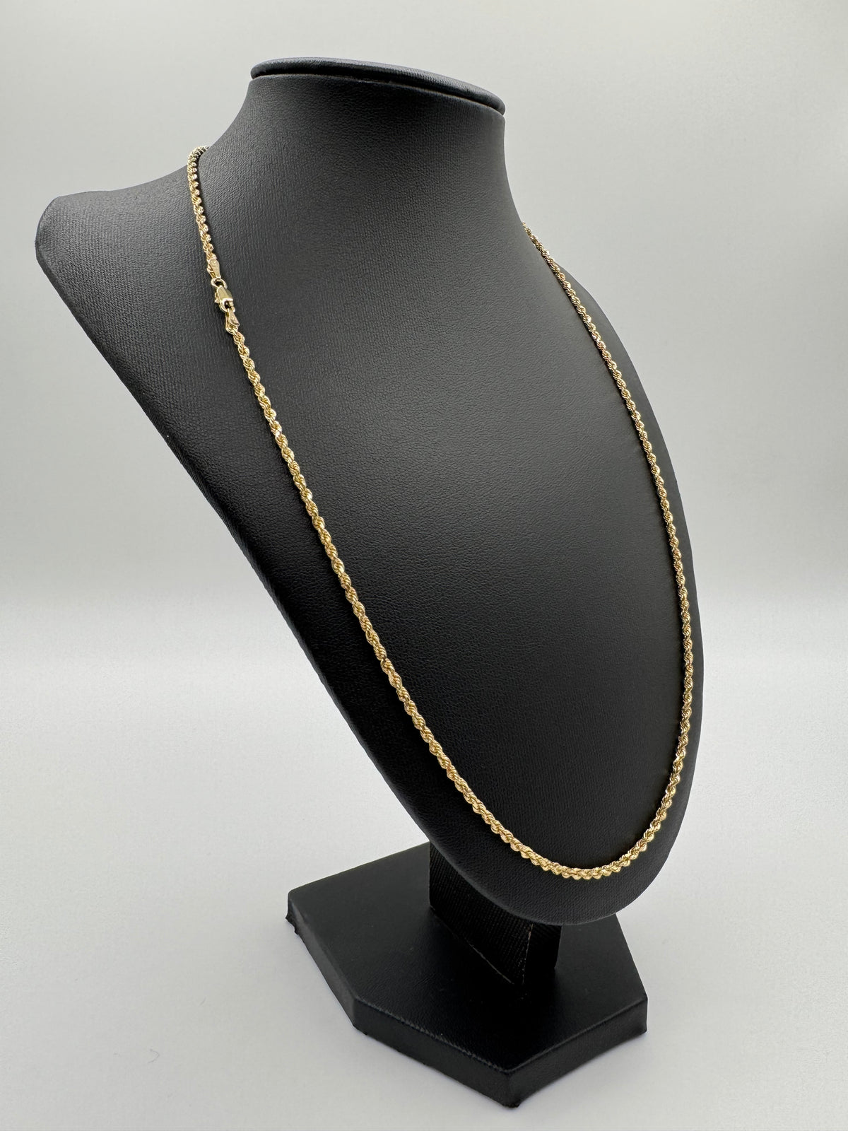2.5mm Rope Chain 24 inches (DIAMOND CUT)