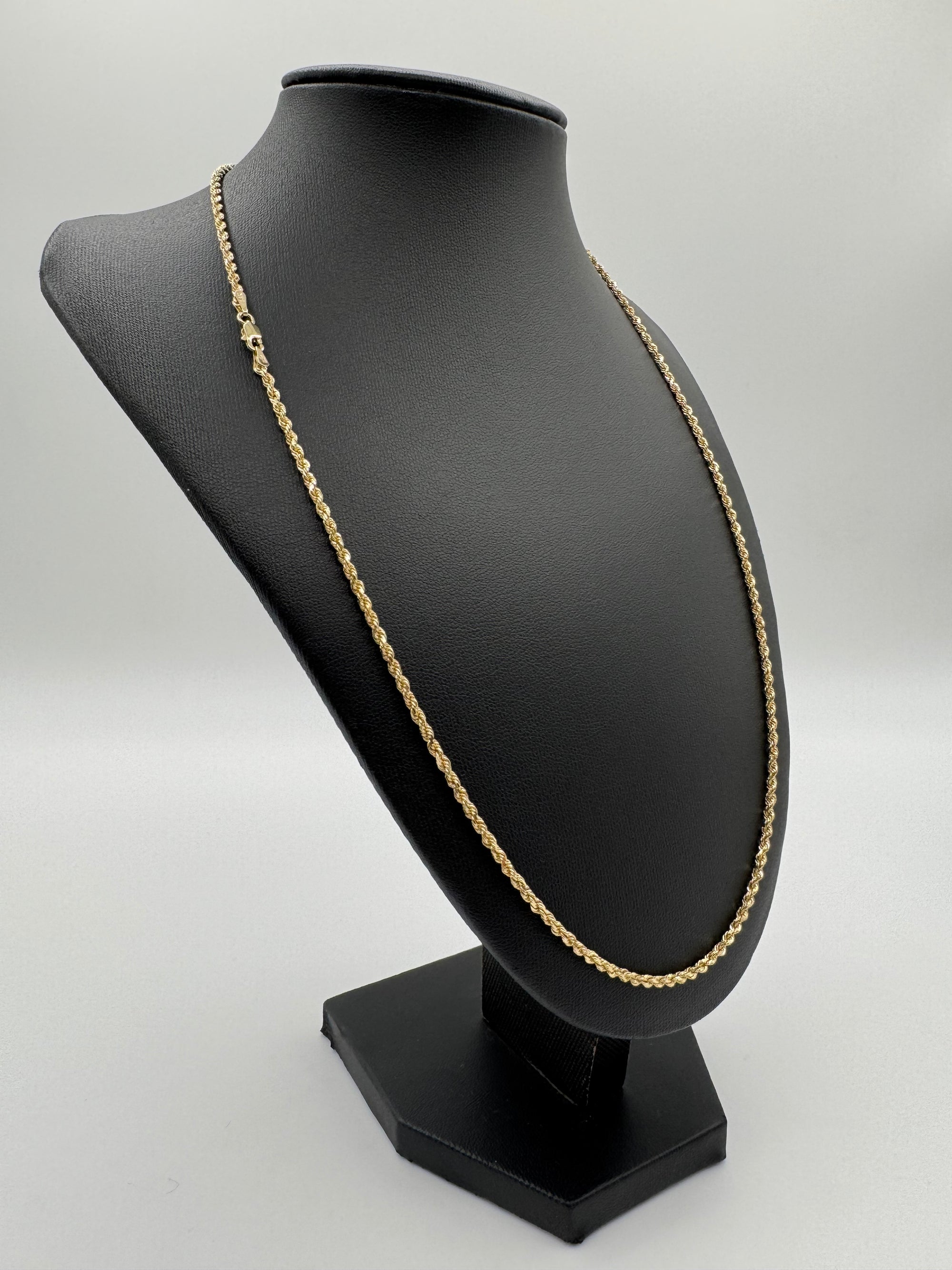 2.5mm Rope Chain 24 inches (DIAMOND CUT)