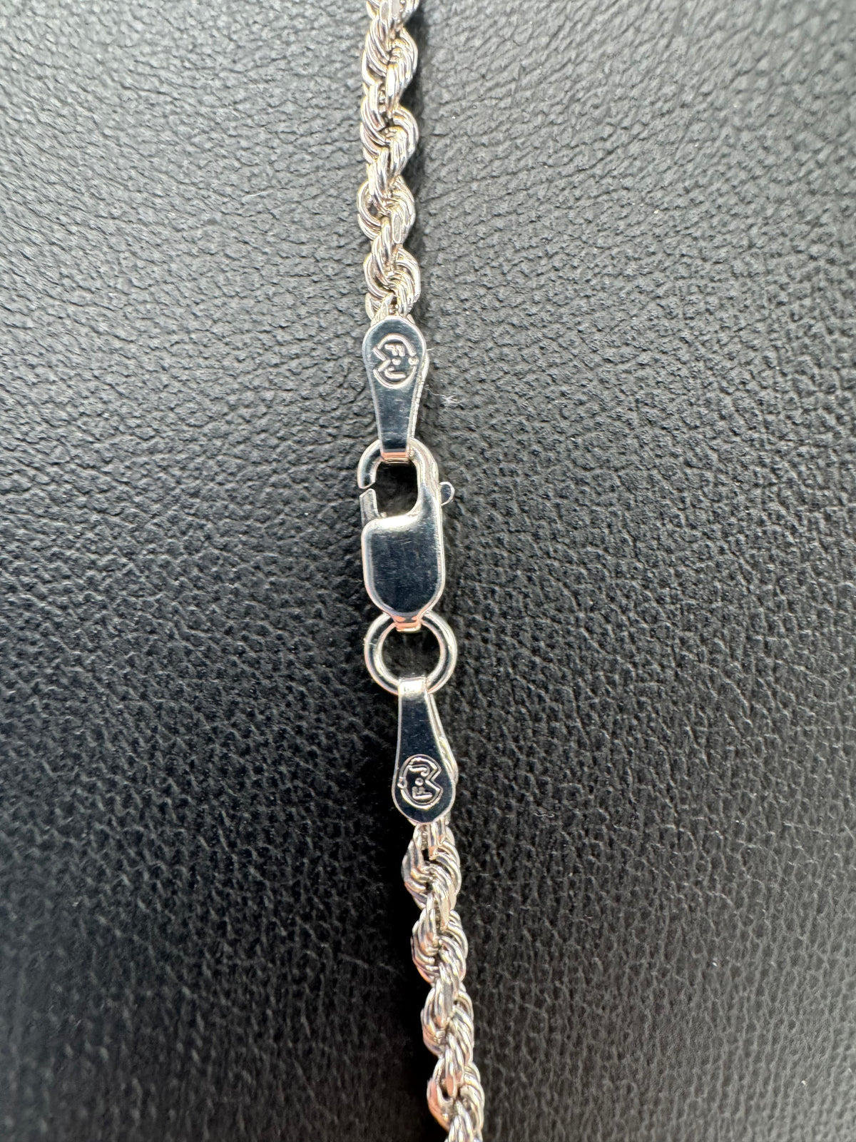 2.5mm Rope Chain 20 inches (DIAMOND CUT)