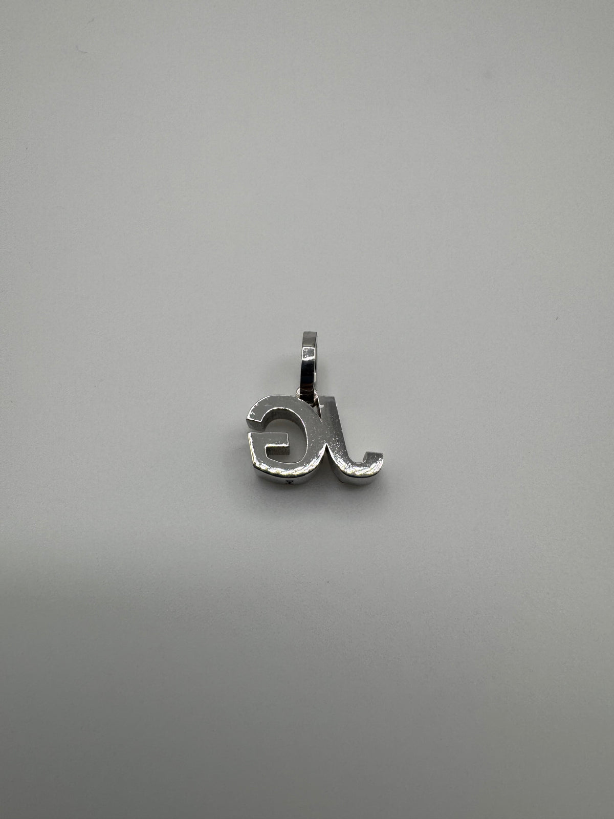 "JG" STANDARD SCRIPT PENDANT (DIAMOND)