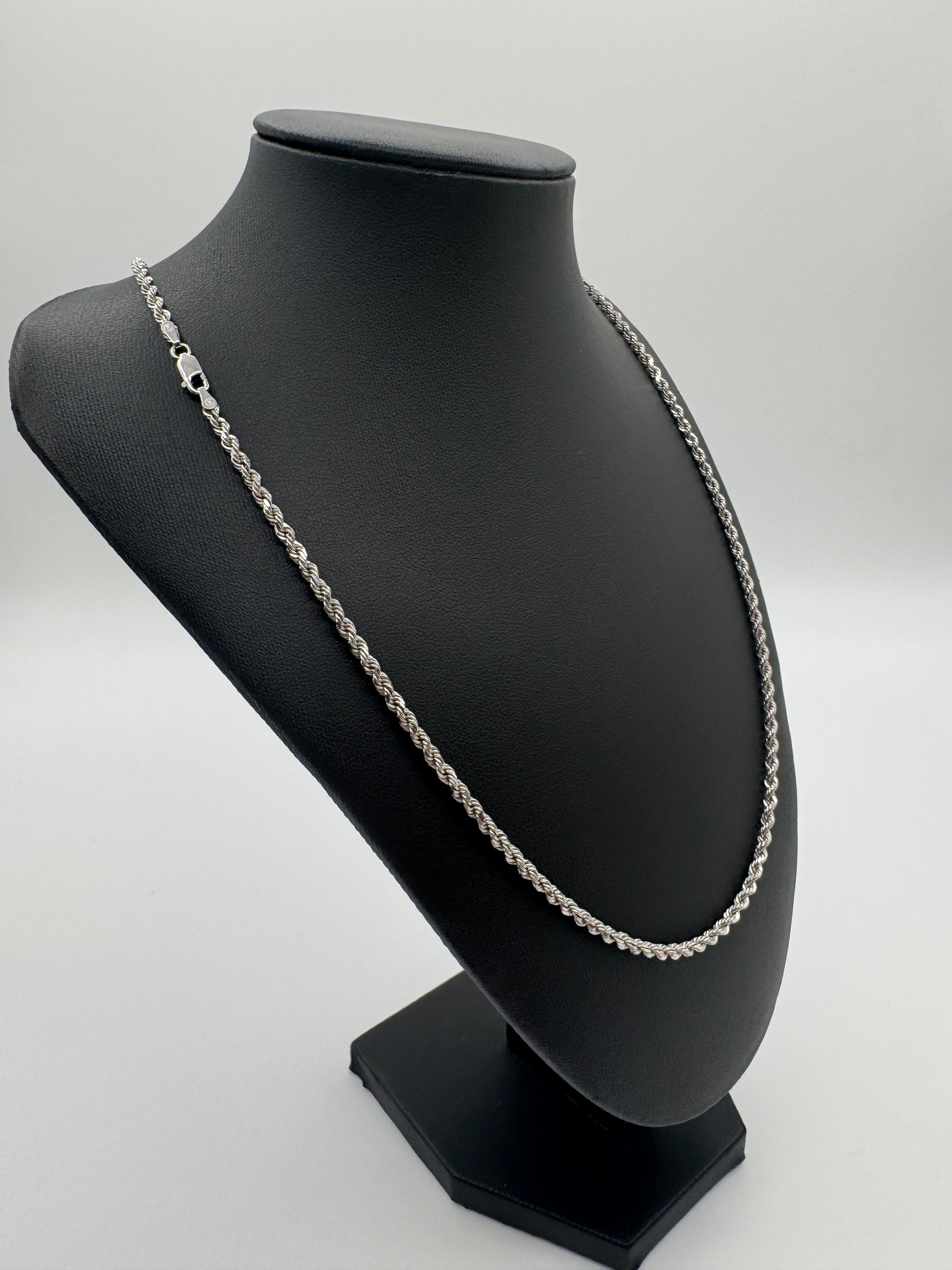 3MM Rope Chain 22 inches (DIAMOND CUT)