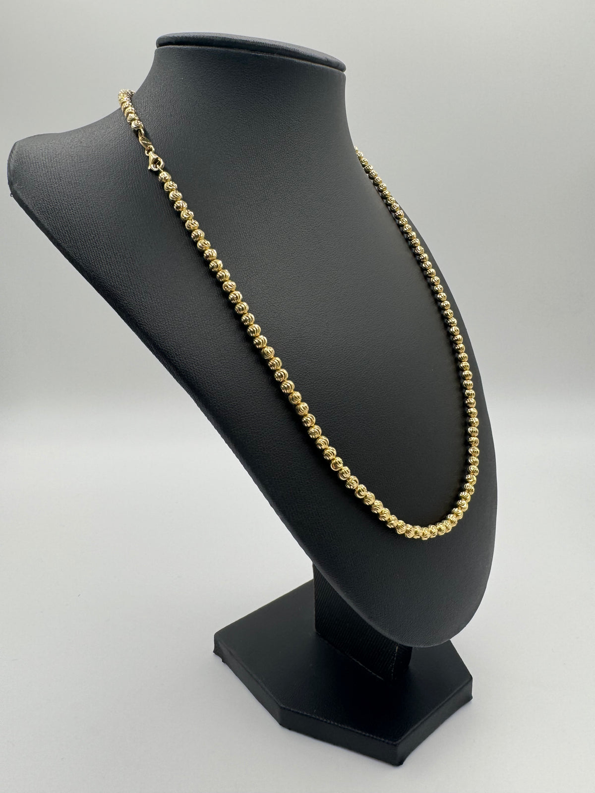 4mm Moon Cut Chain 20 inches