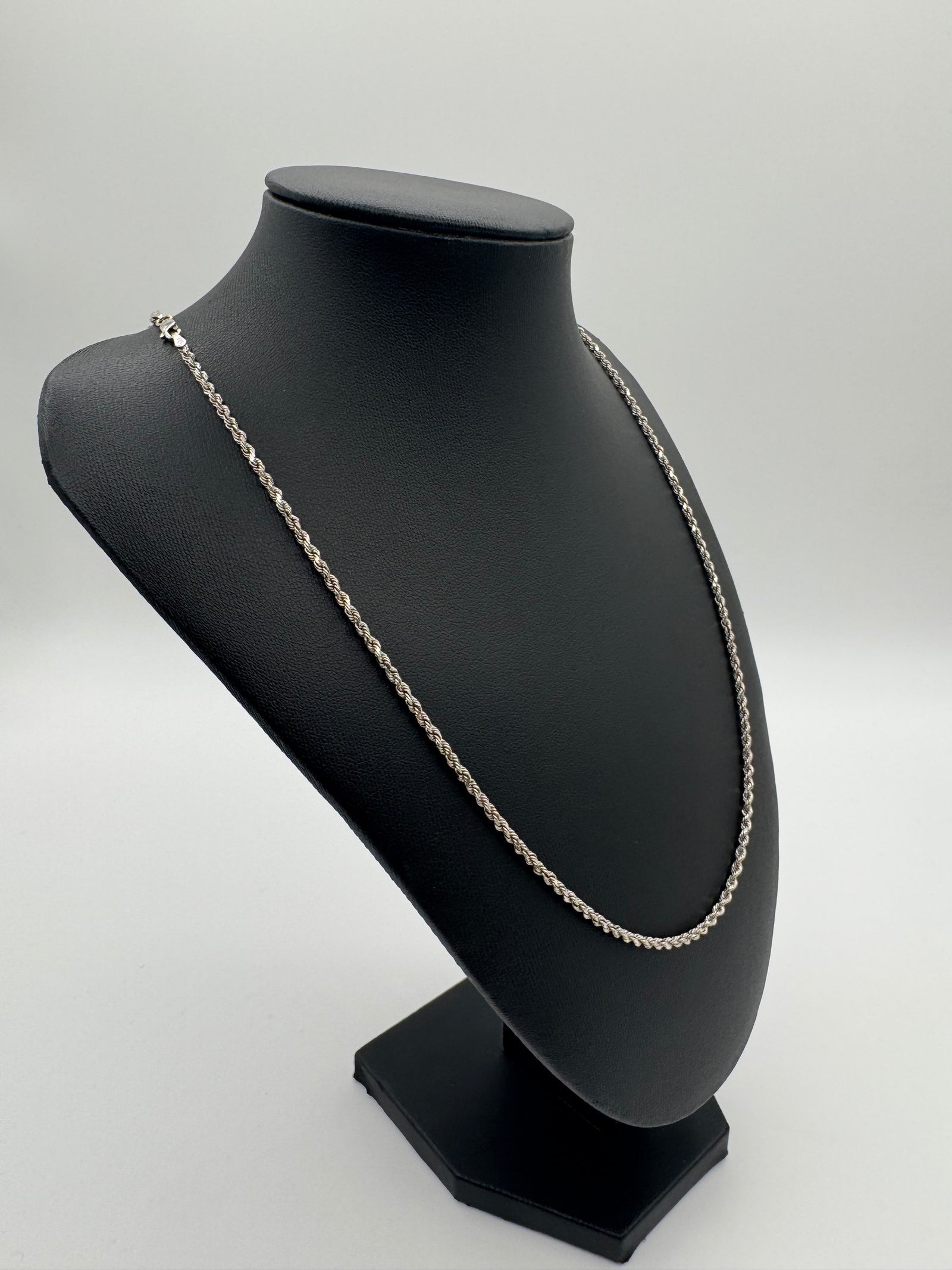 2.5mm Rope Chain 26 inches (DIAMOND CUT)