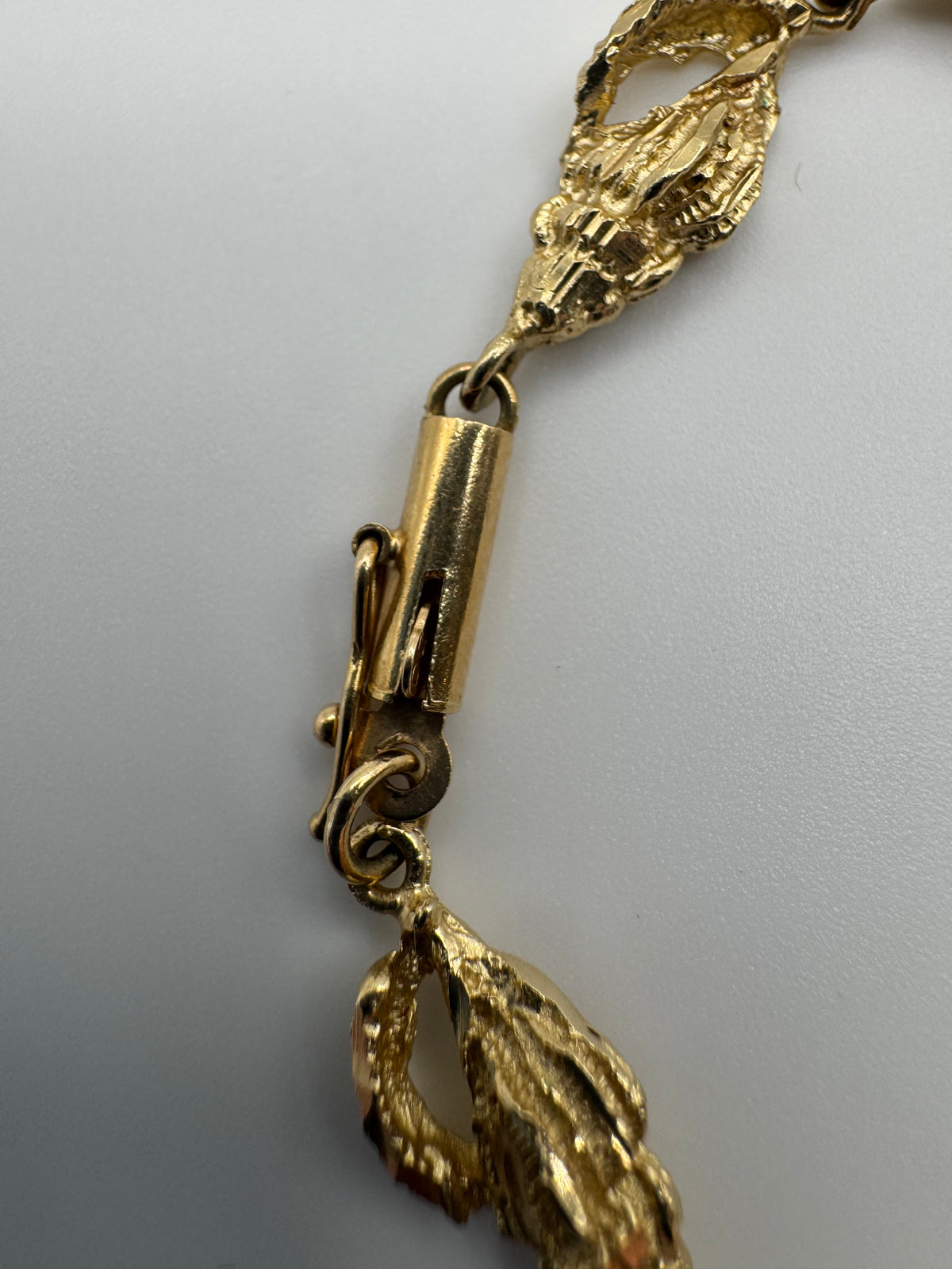 6.5MM Seashell Bracelet 7 inches