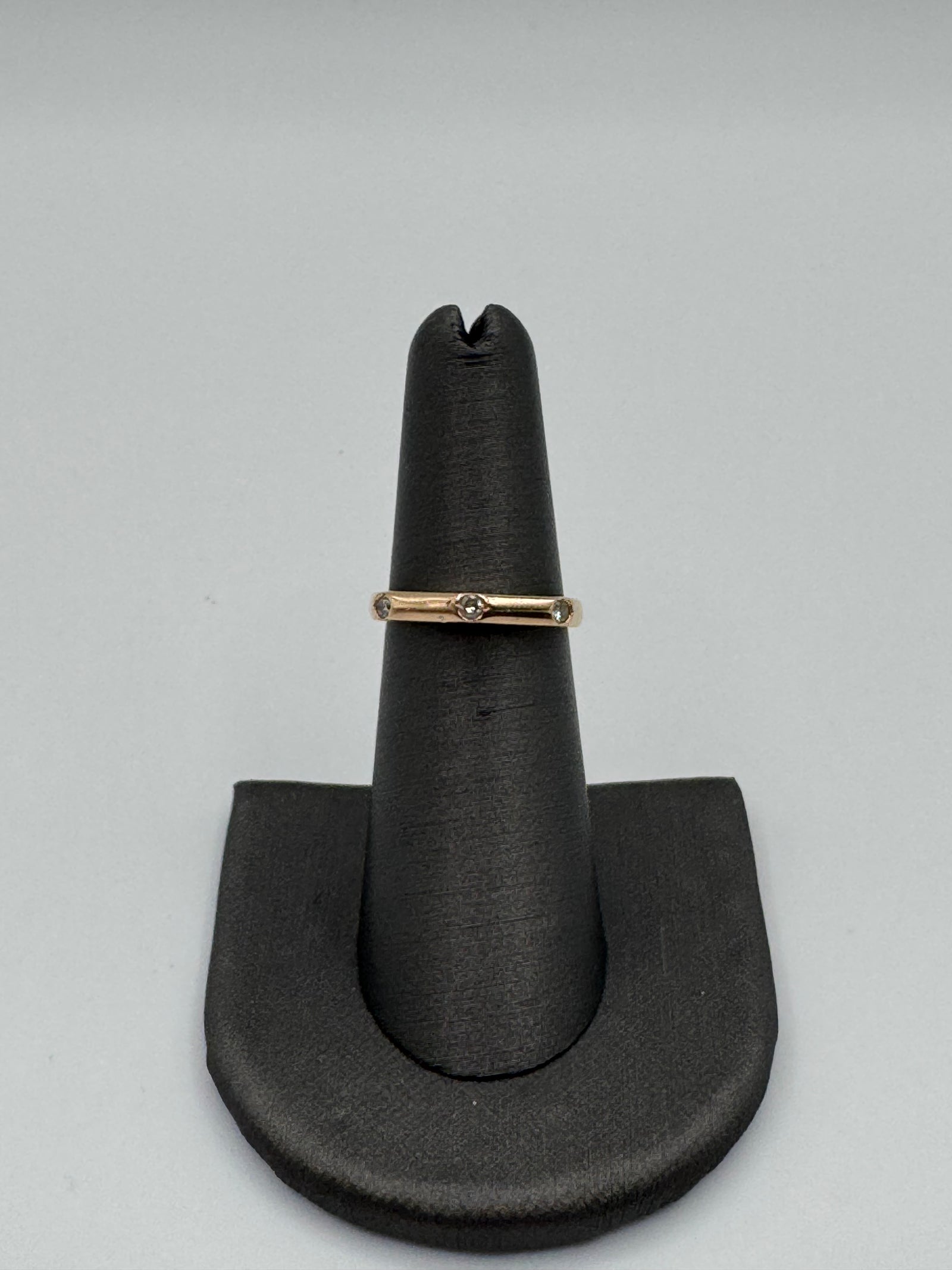 2.5mm Diamond Ring-Size 5.5