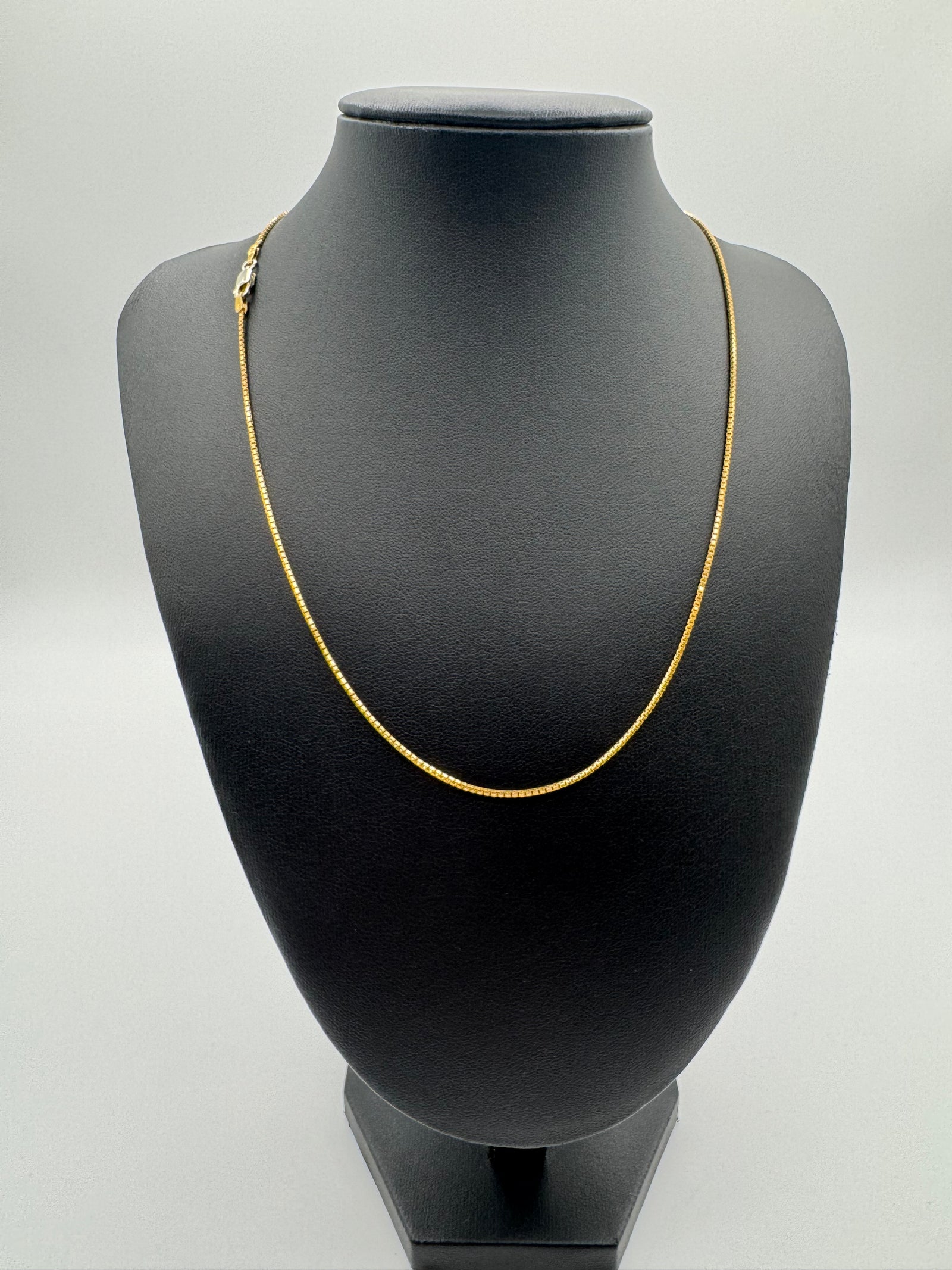 1.7MM BOX CHAIN 18.5 INCHES (22KT W/ 10KT CLASP)