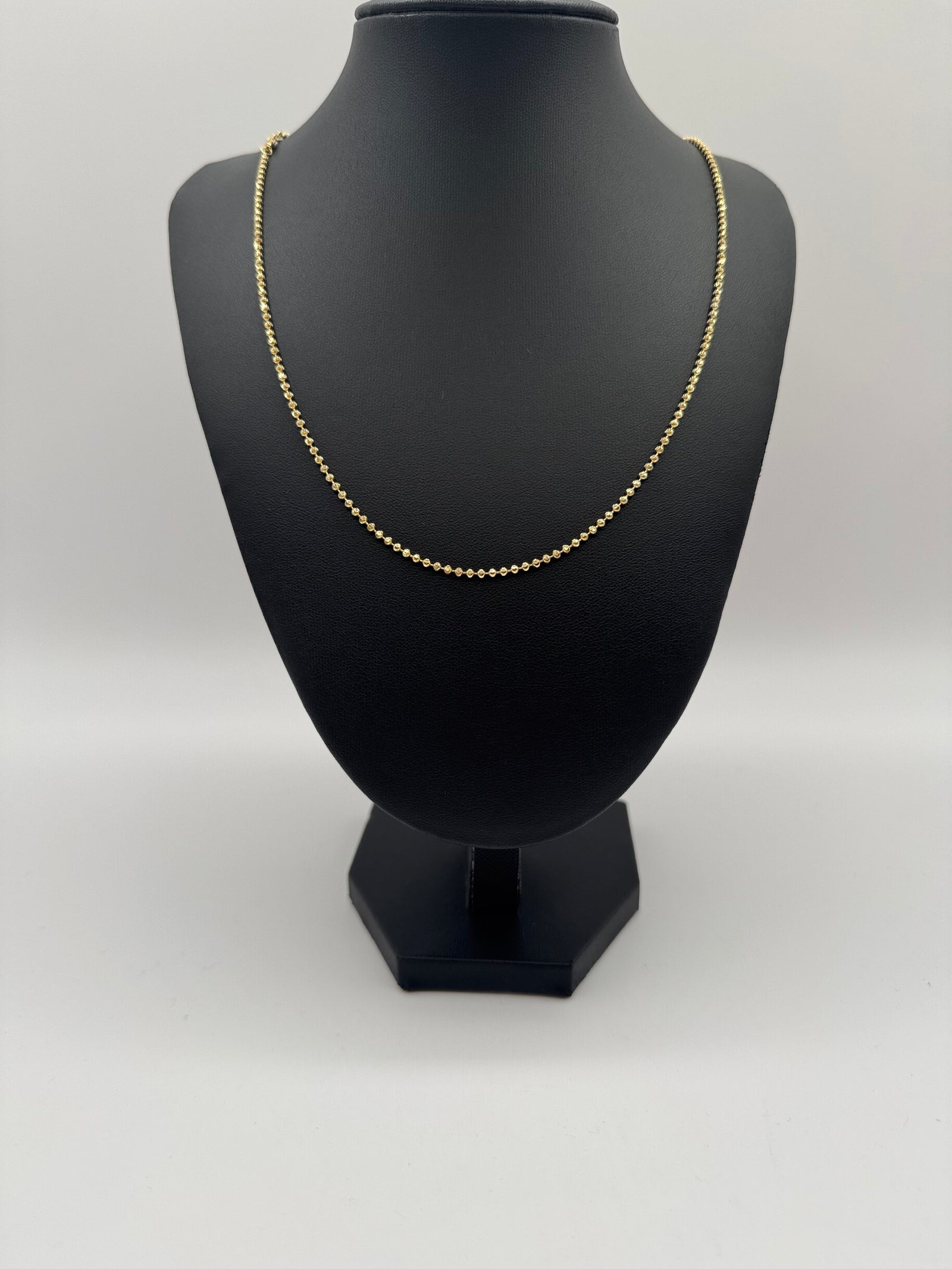 2mm Moon Cut 26 inches