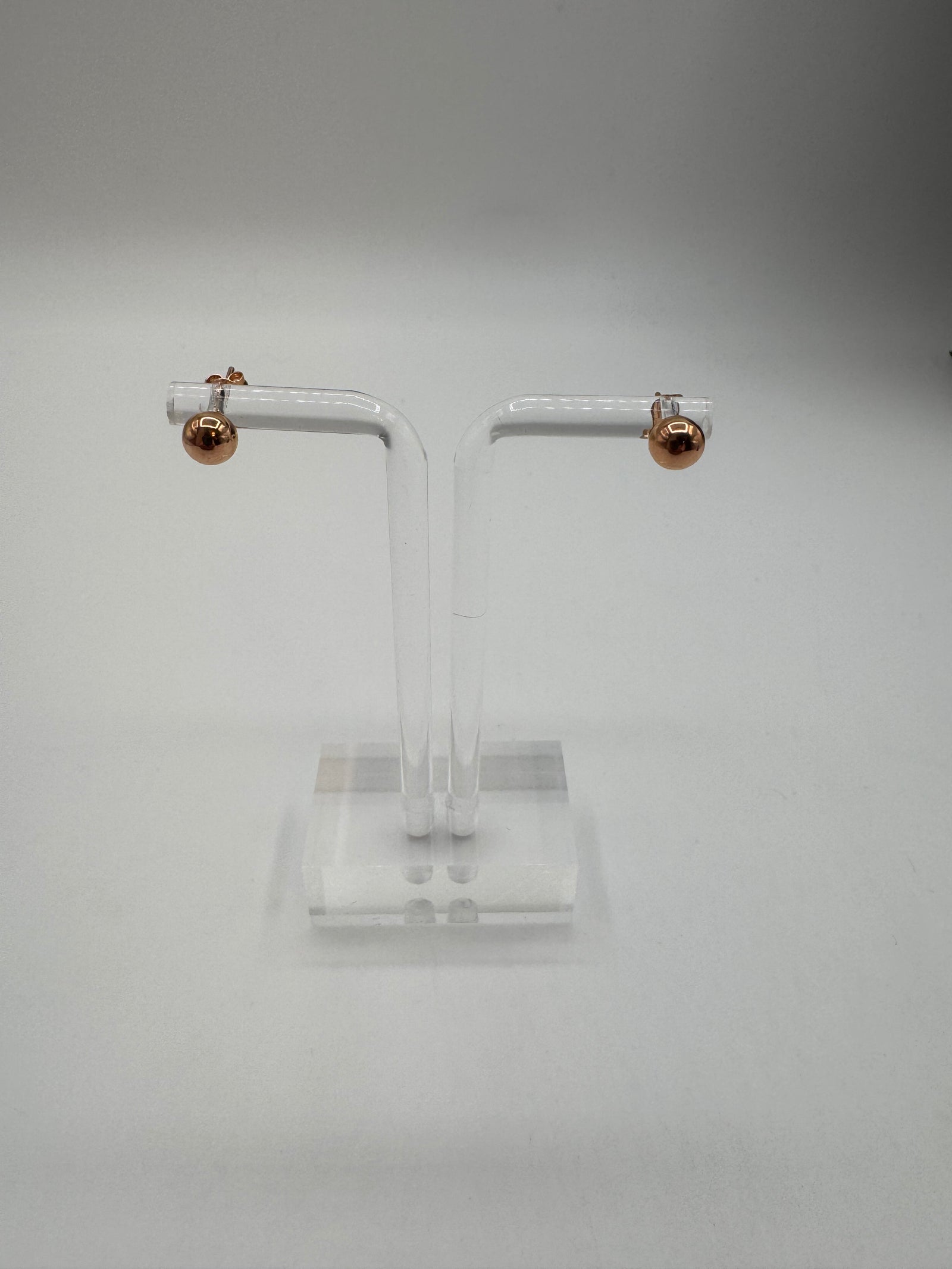 LARGE PLAIN STUDS 8MM ROSE GOLD (NEW)