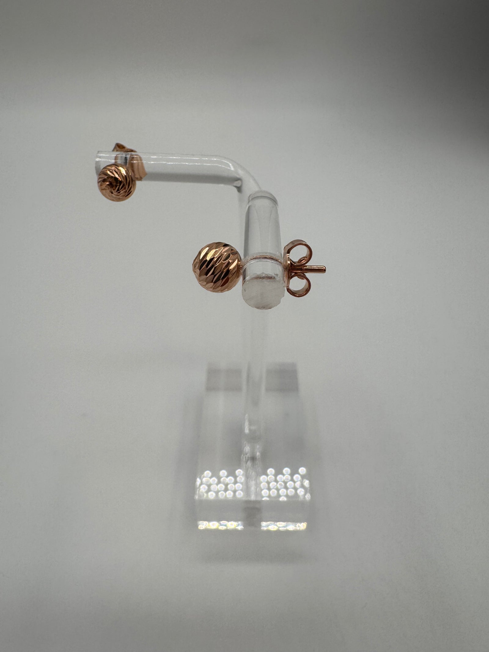 MEDIUM D/C STUDS 6MM (NEW)